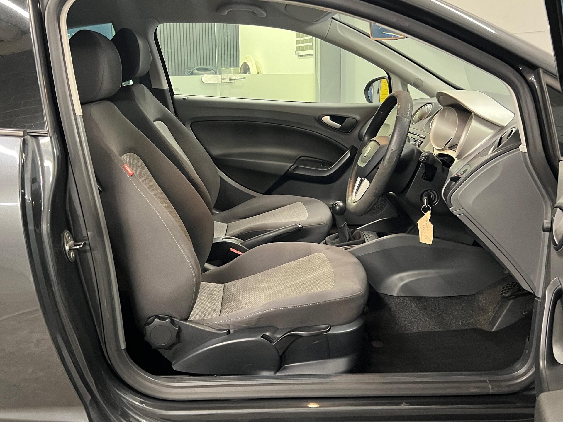 2011 SEAT Ibiza - Thumbnail 15