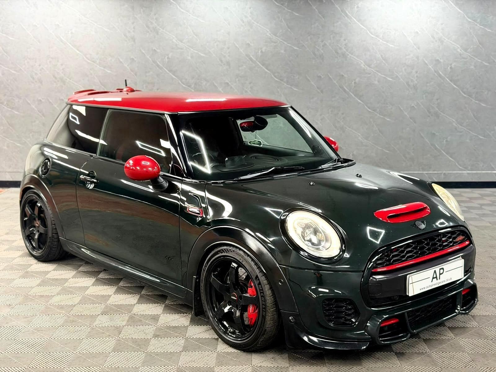 2015 MINI Hatch - Thumbnail 25