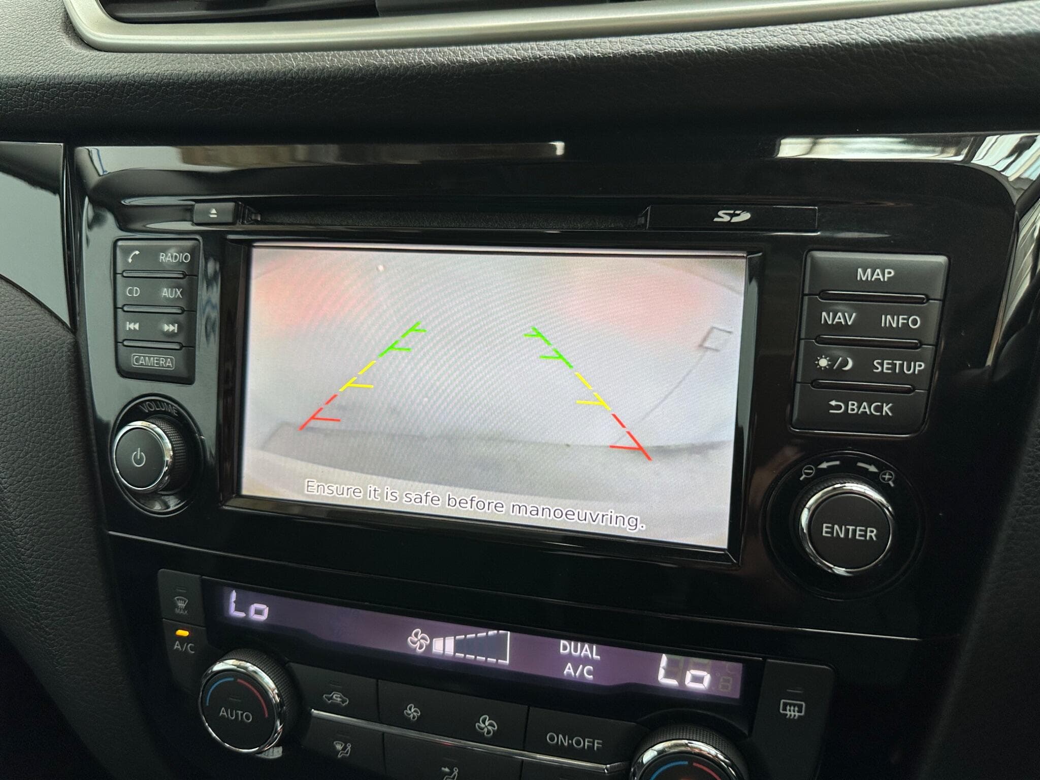 2014 Nissan Qashqai - Thumbnail 16