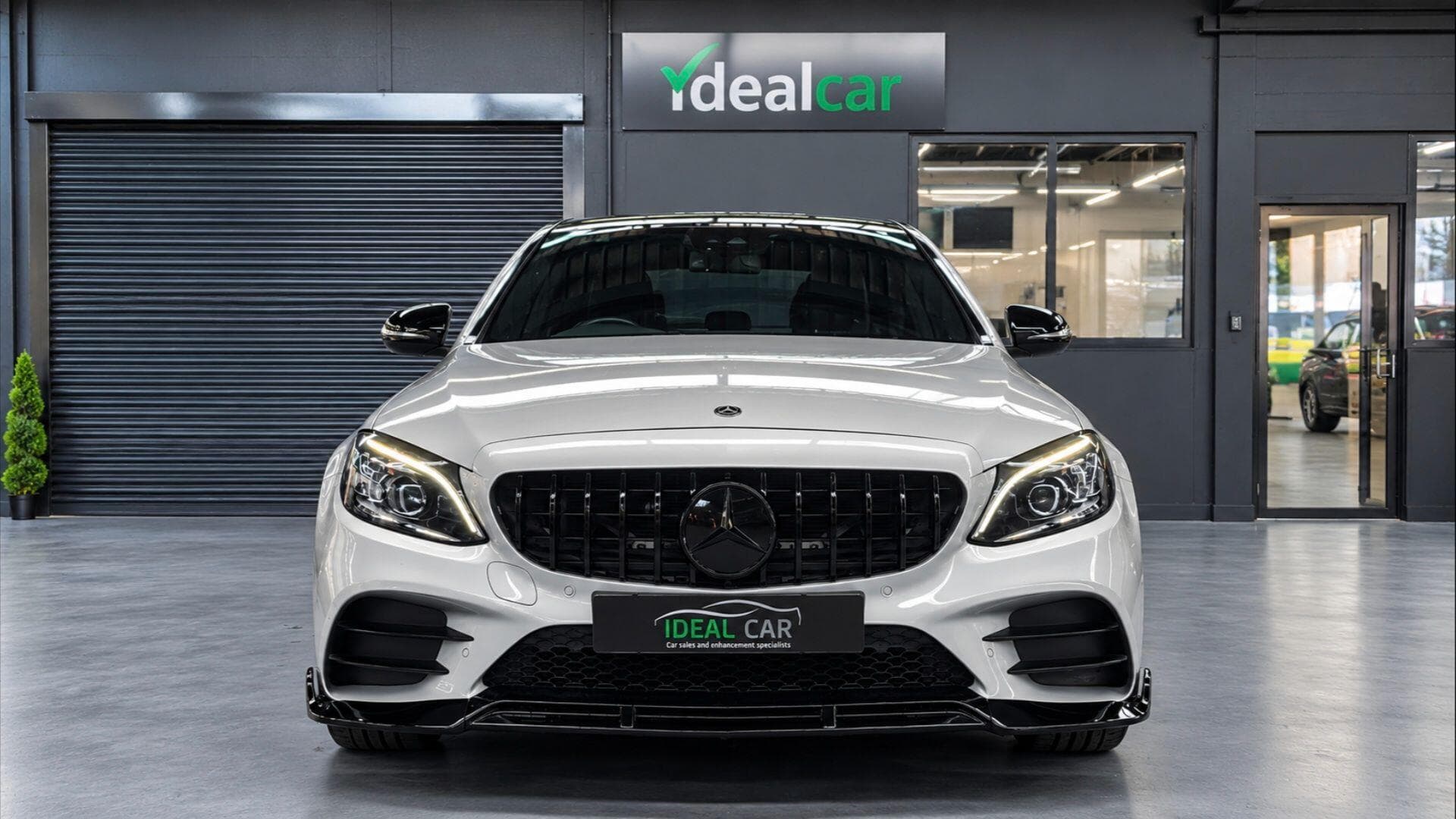 2021 Mercedes-Benz C Class - Thumbnail 4