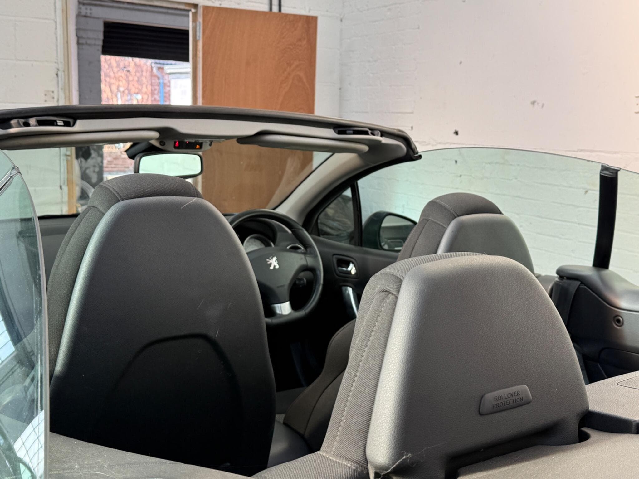 2009 Peugeot 308 CC - Thumbnail 16