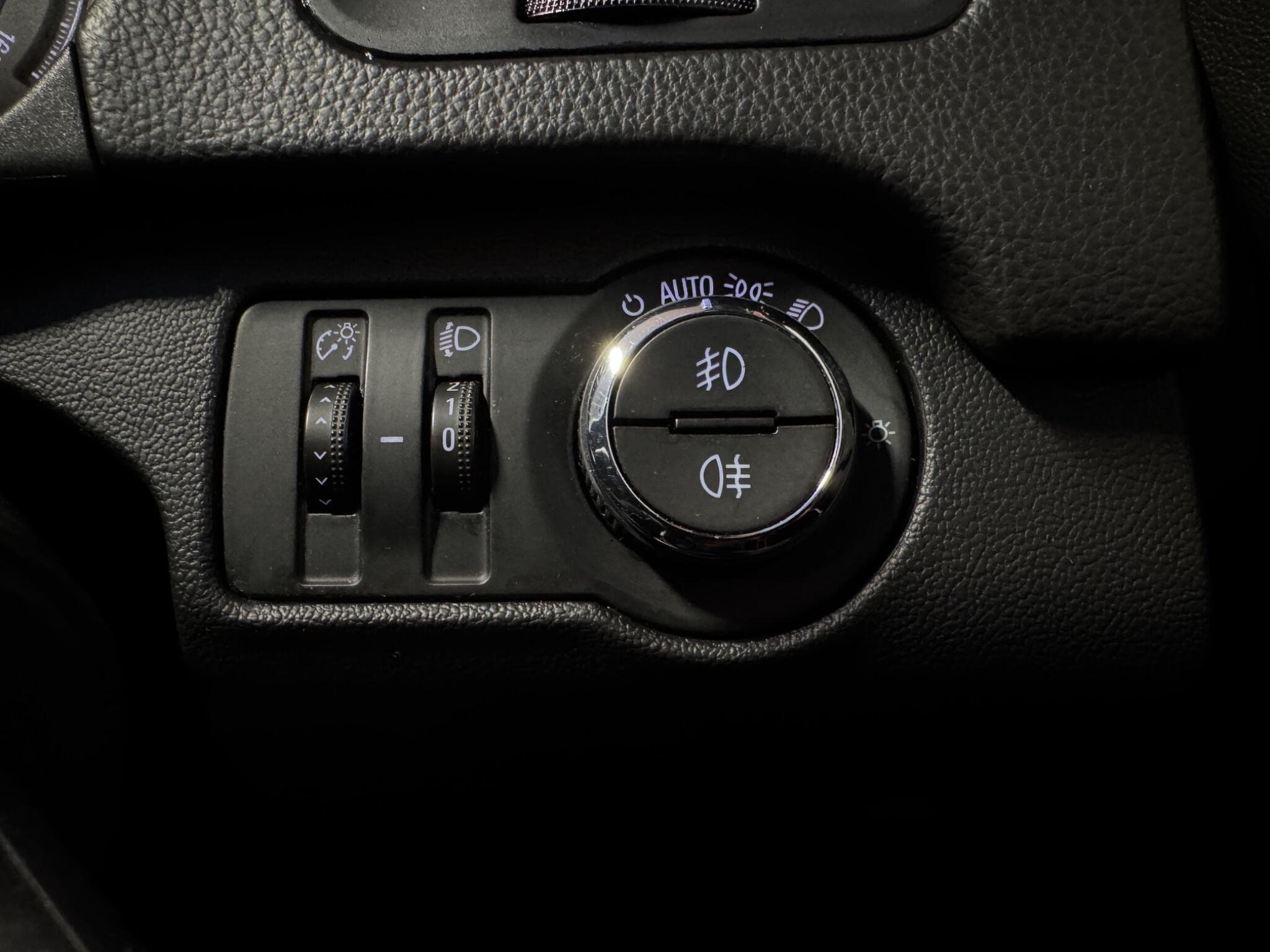 2015 Vauxhall Insignia - Thumbnail 23