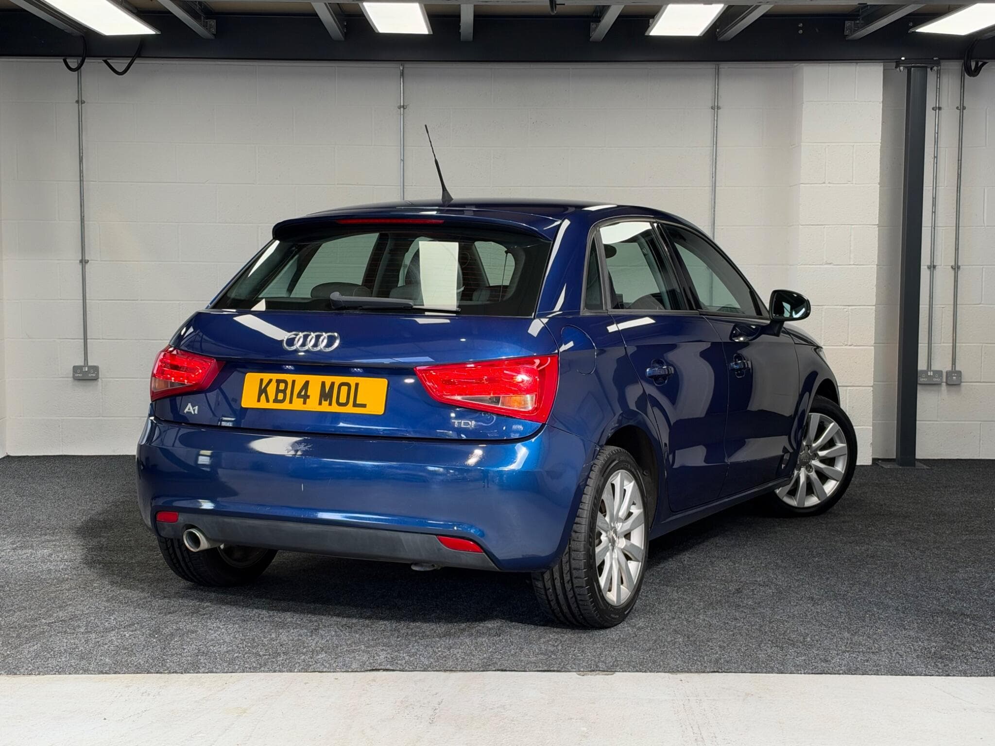 2014 Audi A1 - Thumbnail 10