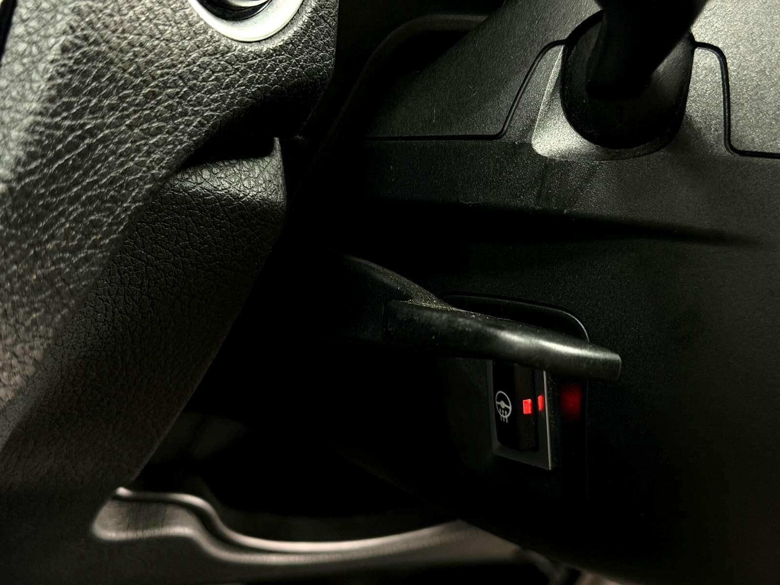 2017 BMW 1 Series - Thumbnail 46