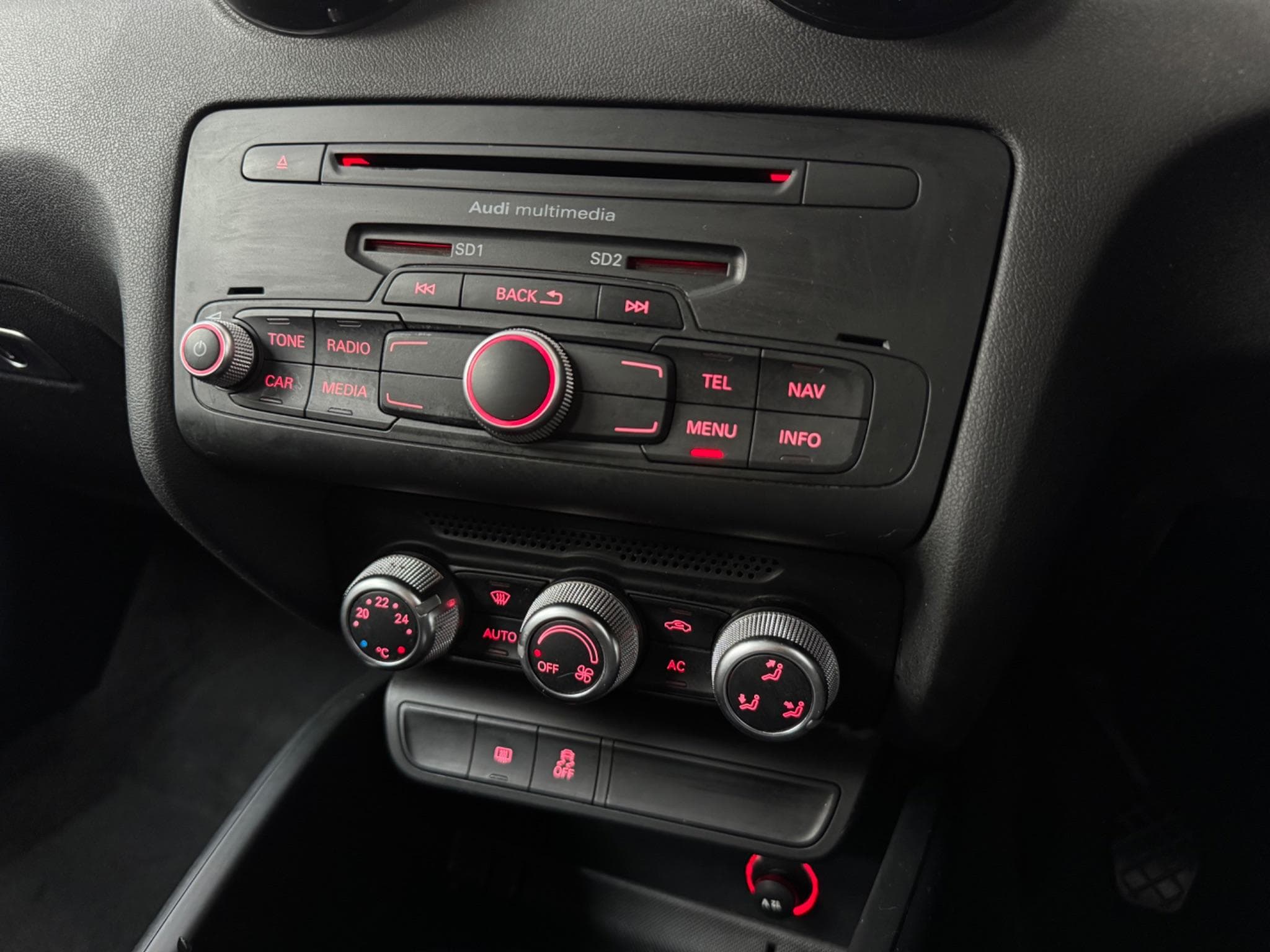 2012 Audi A1 - Thumbnail 15