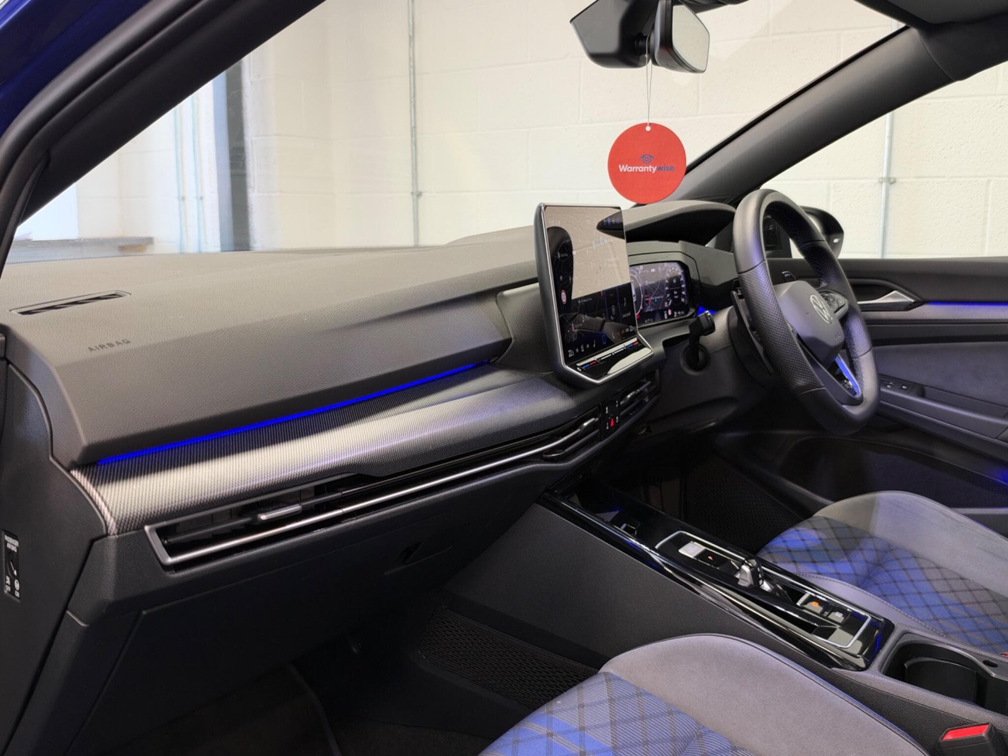 2026 Volkswagen Golf - Thumbnail 16
