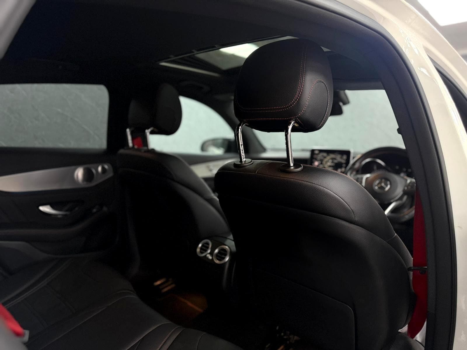 2018 Mercedes-Benz GLC - Thumbnail 49