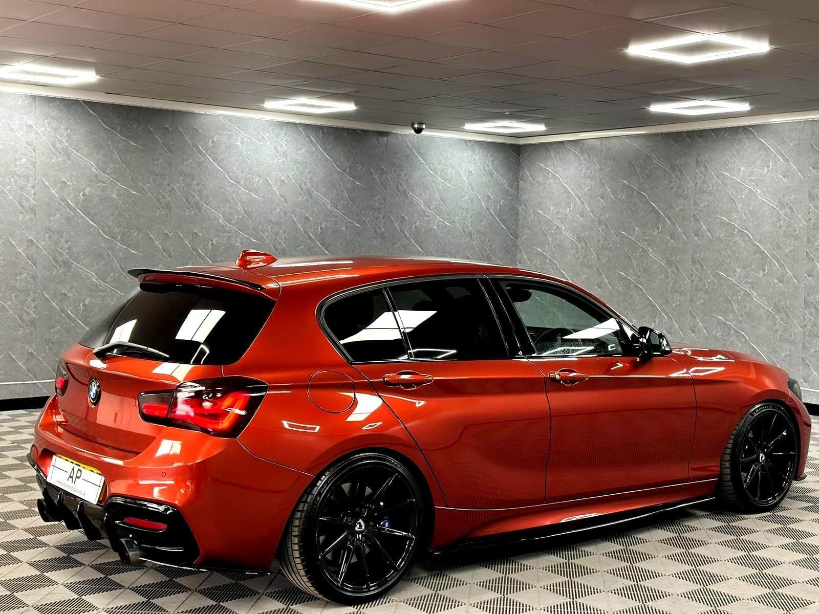 2017 BMW 1 Series - Thumbnail 24