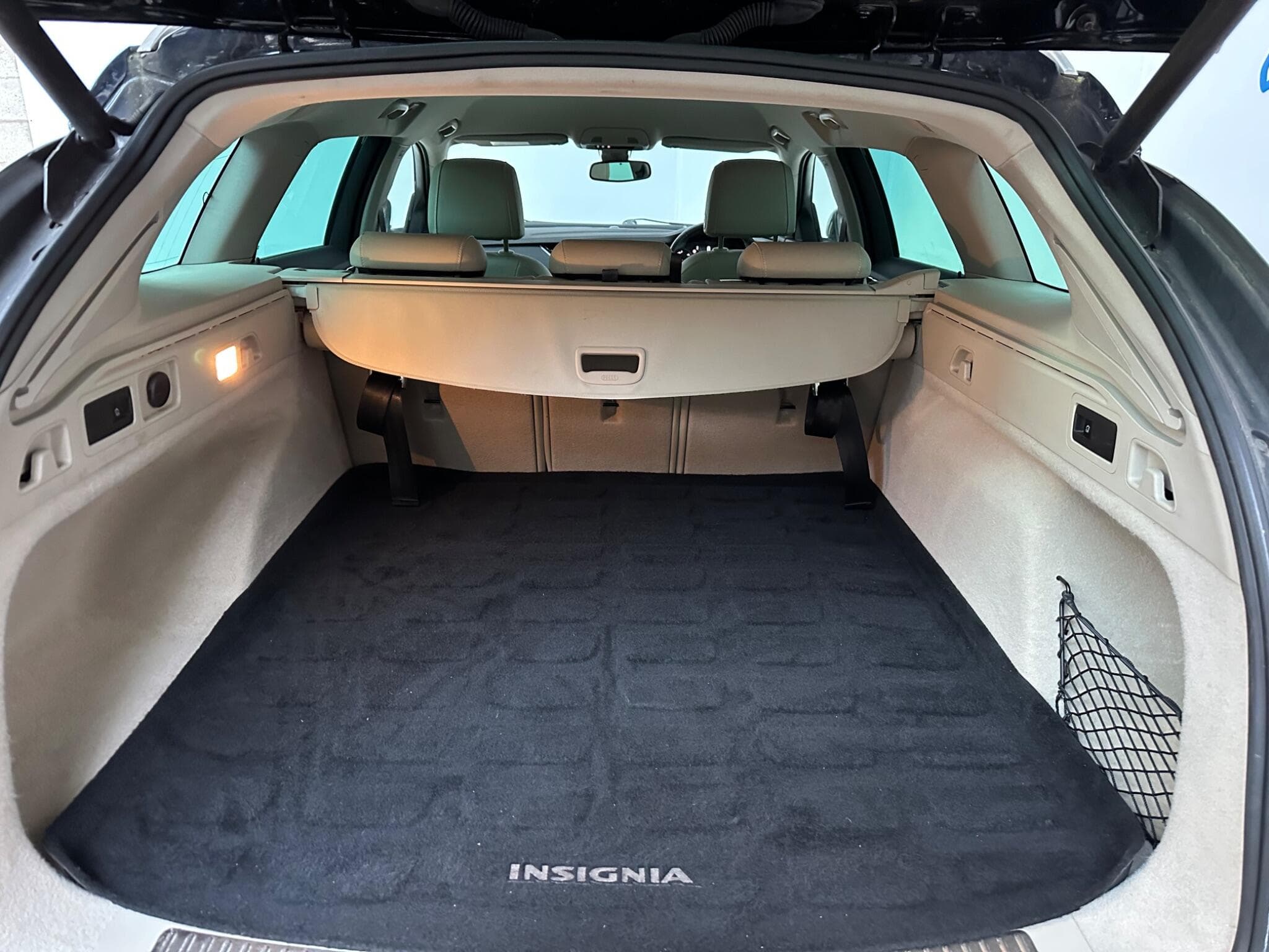 2018 Vauxhall Insignia - Thumbnail 27