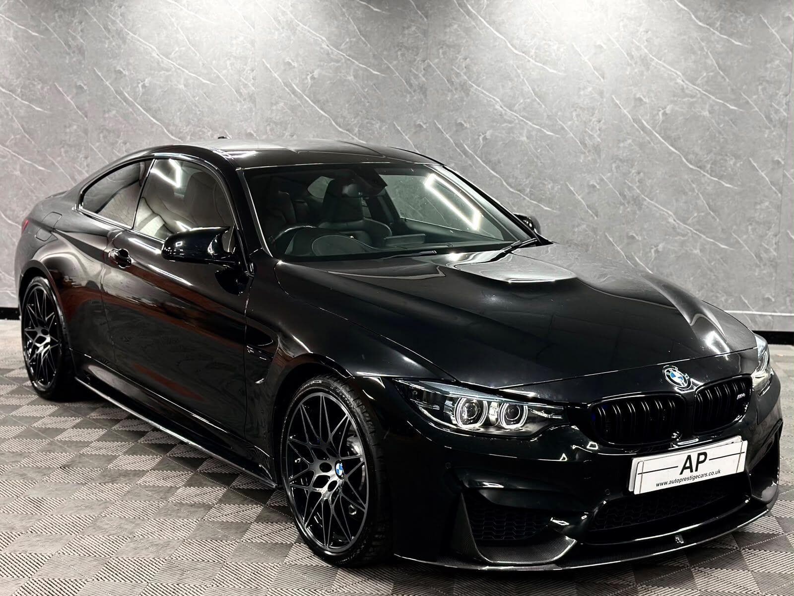 2017 BMW M4 - Thumbnail 50