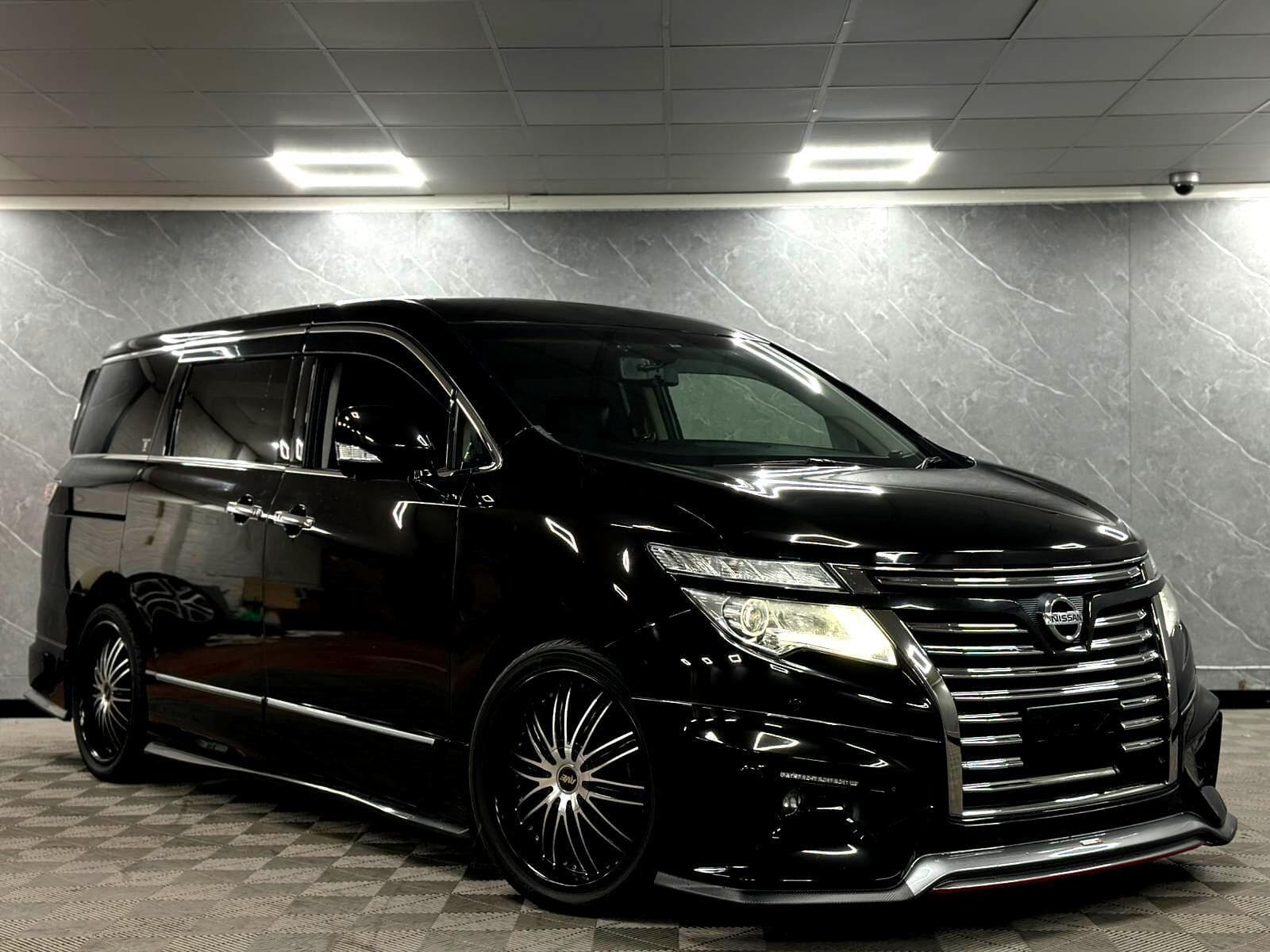 2015 Nissan Elgrand - Thumbnail 8