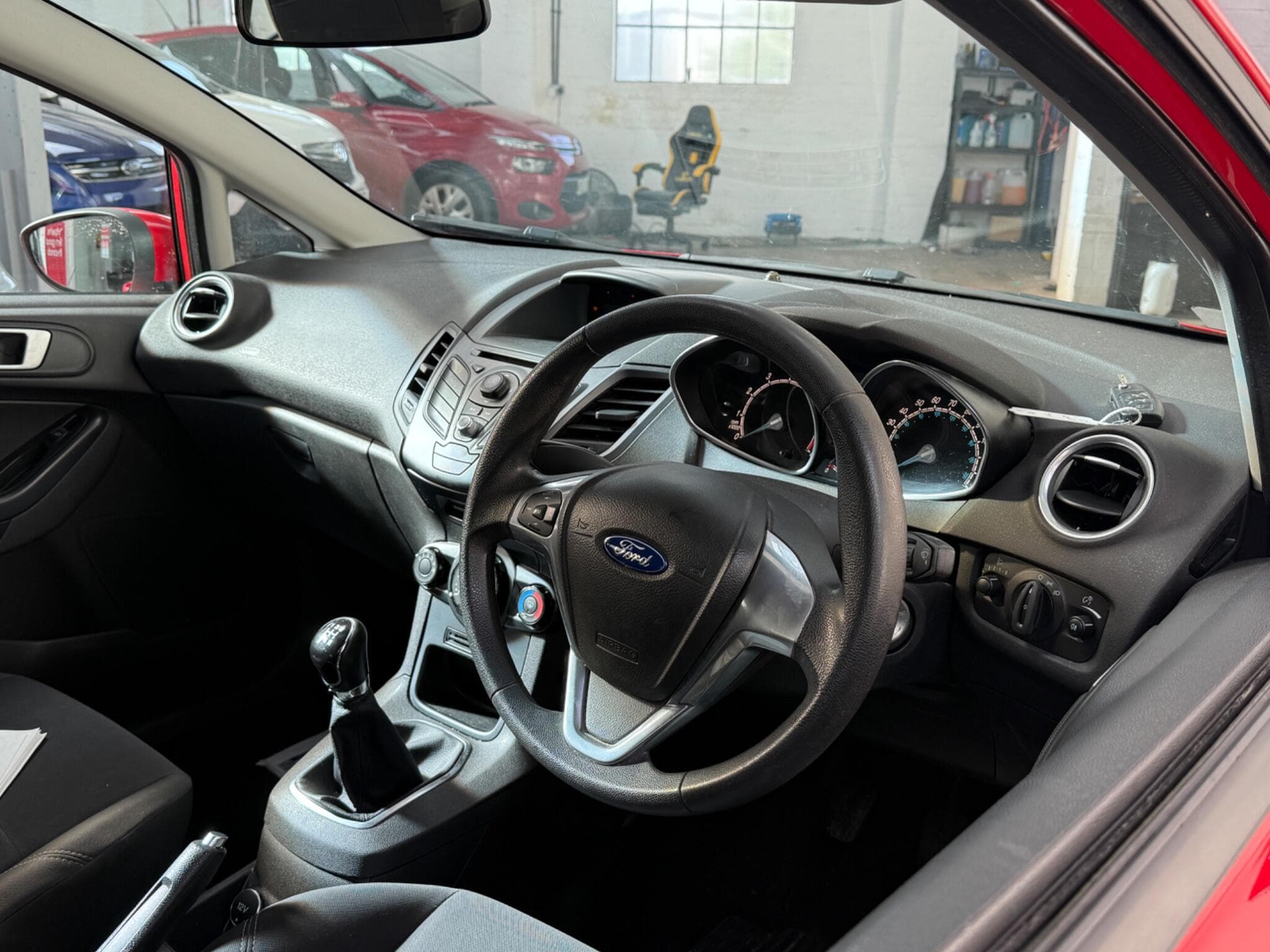 2014 Ford Fiesta - Thumbnail 8