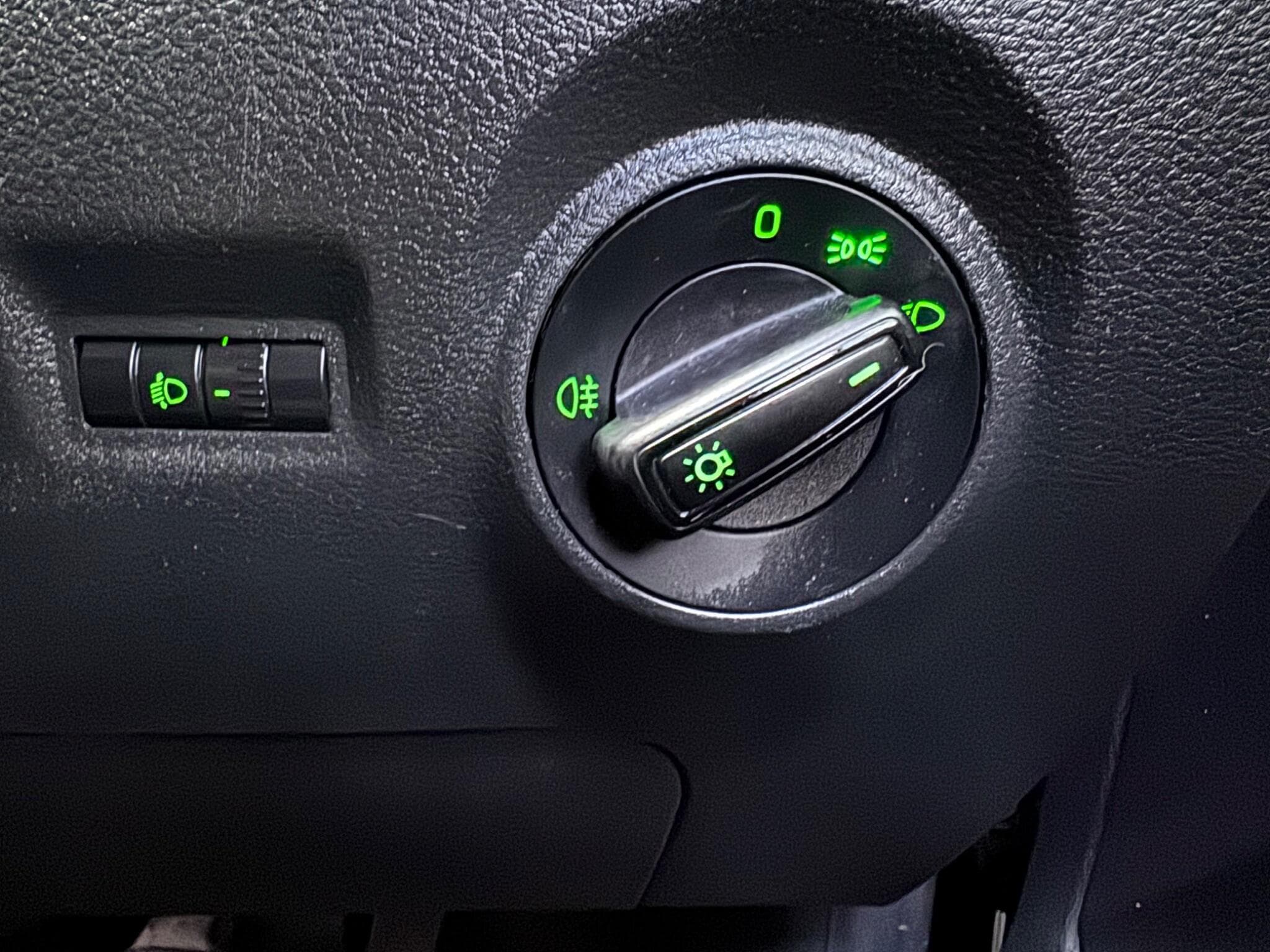 2017 Skoda Fabia - Thumbnail 16