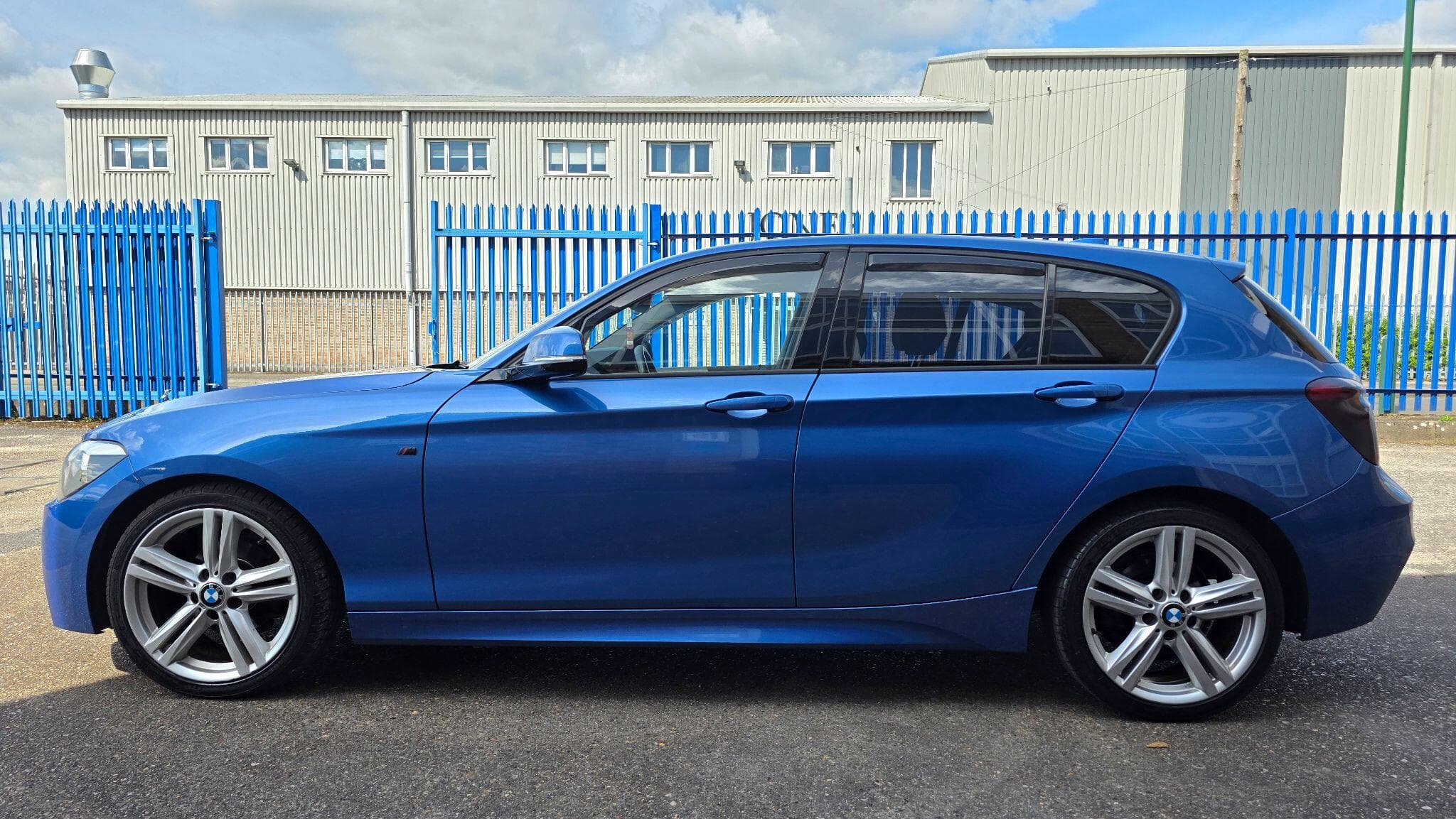 2012 BMW 1 Series - Thumbnail 6