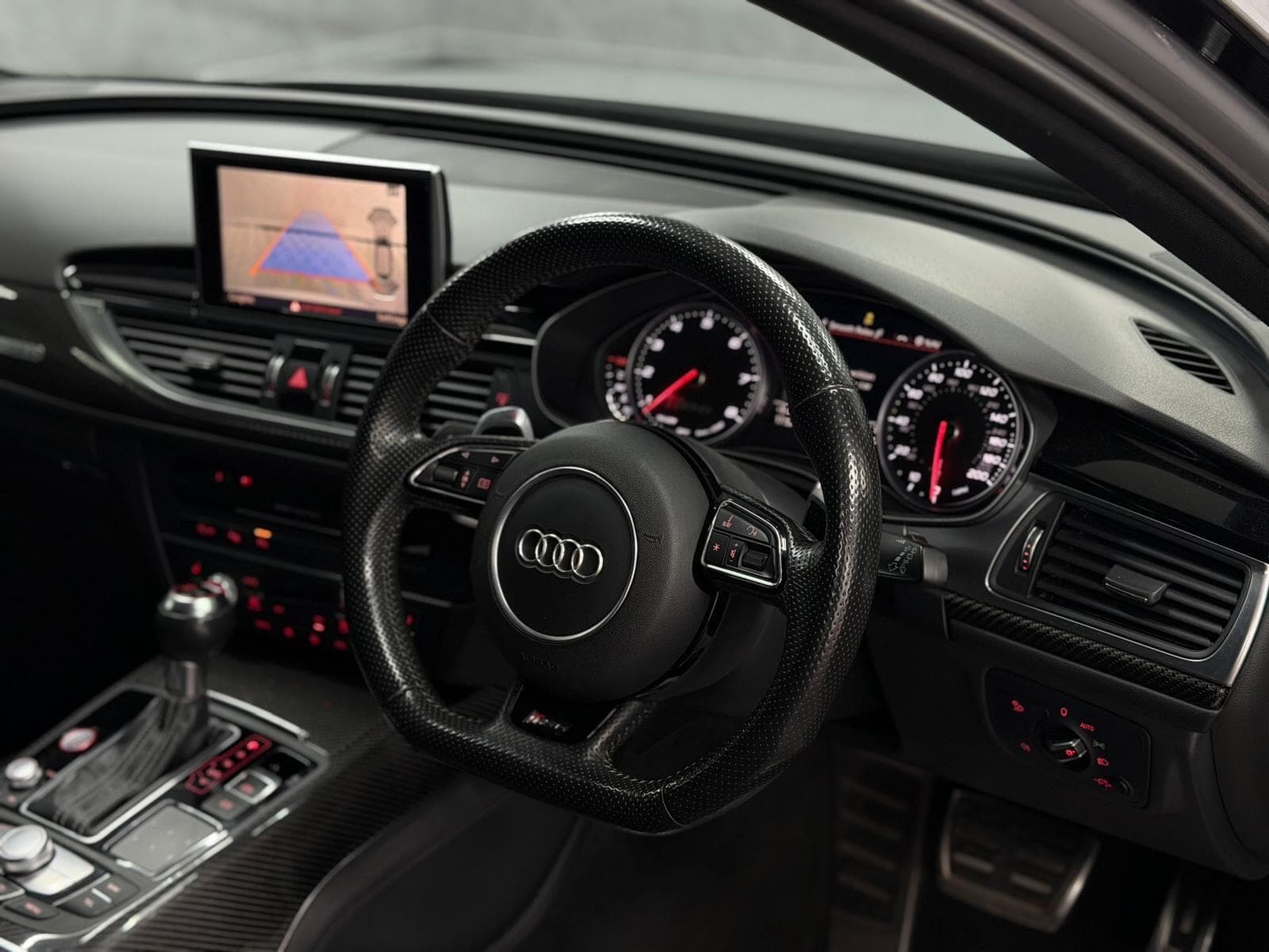 2016 Audi RS6 Avant - Thumbnail 7