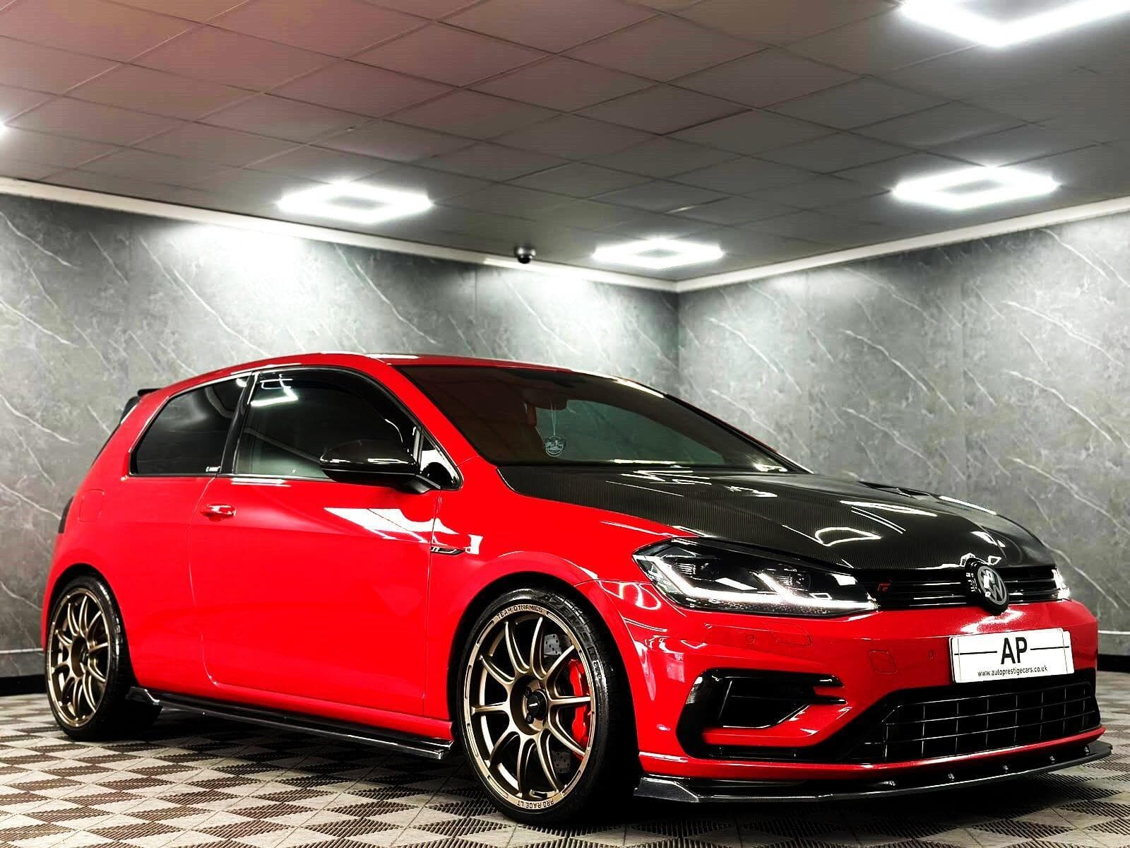 2018 Volkswagen Golf - Main
