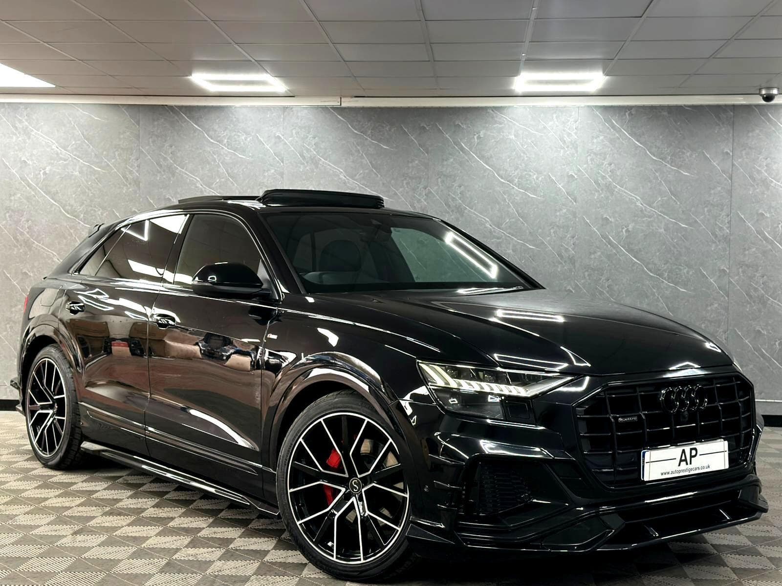 2019 Audi Q8 - Main