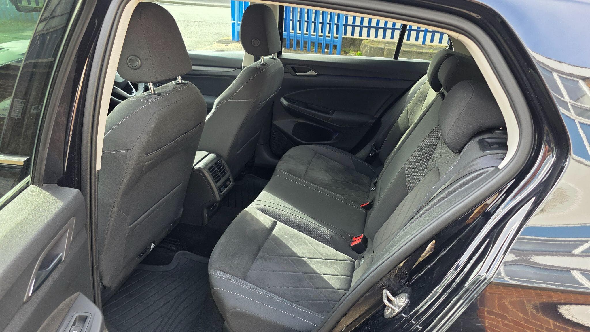 2020 Volkswagen Golf - Thumbnail 17