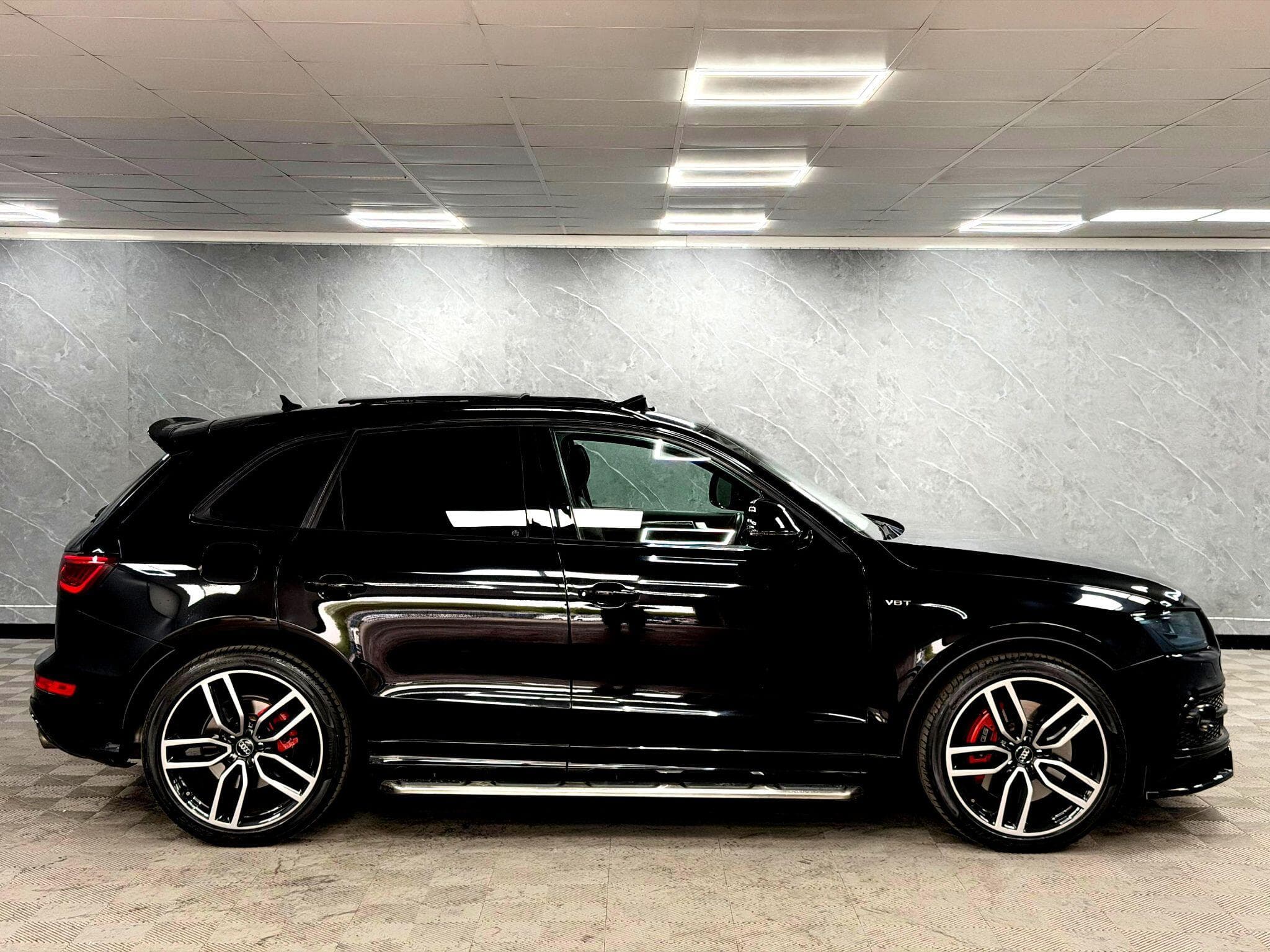 2016 Audi SQ5 - Thumbnail 23