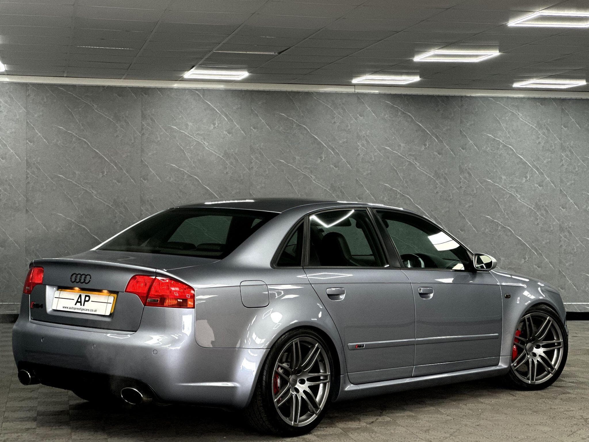 2006 Audi RS4 - Thumbnail 17