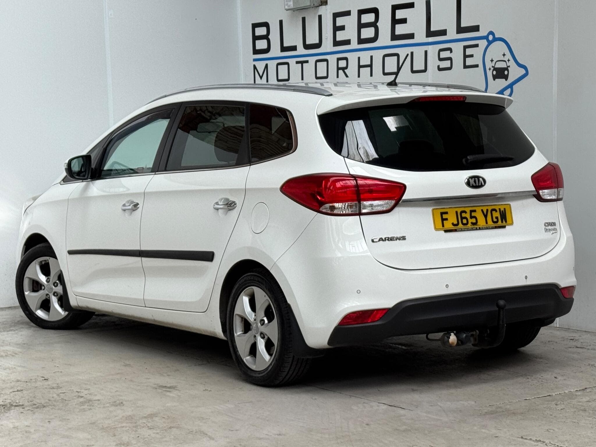 2015 Kia Carens - Thumbnail 5