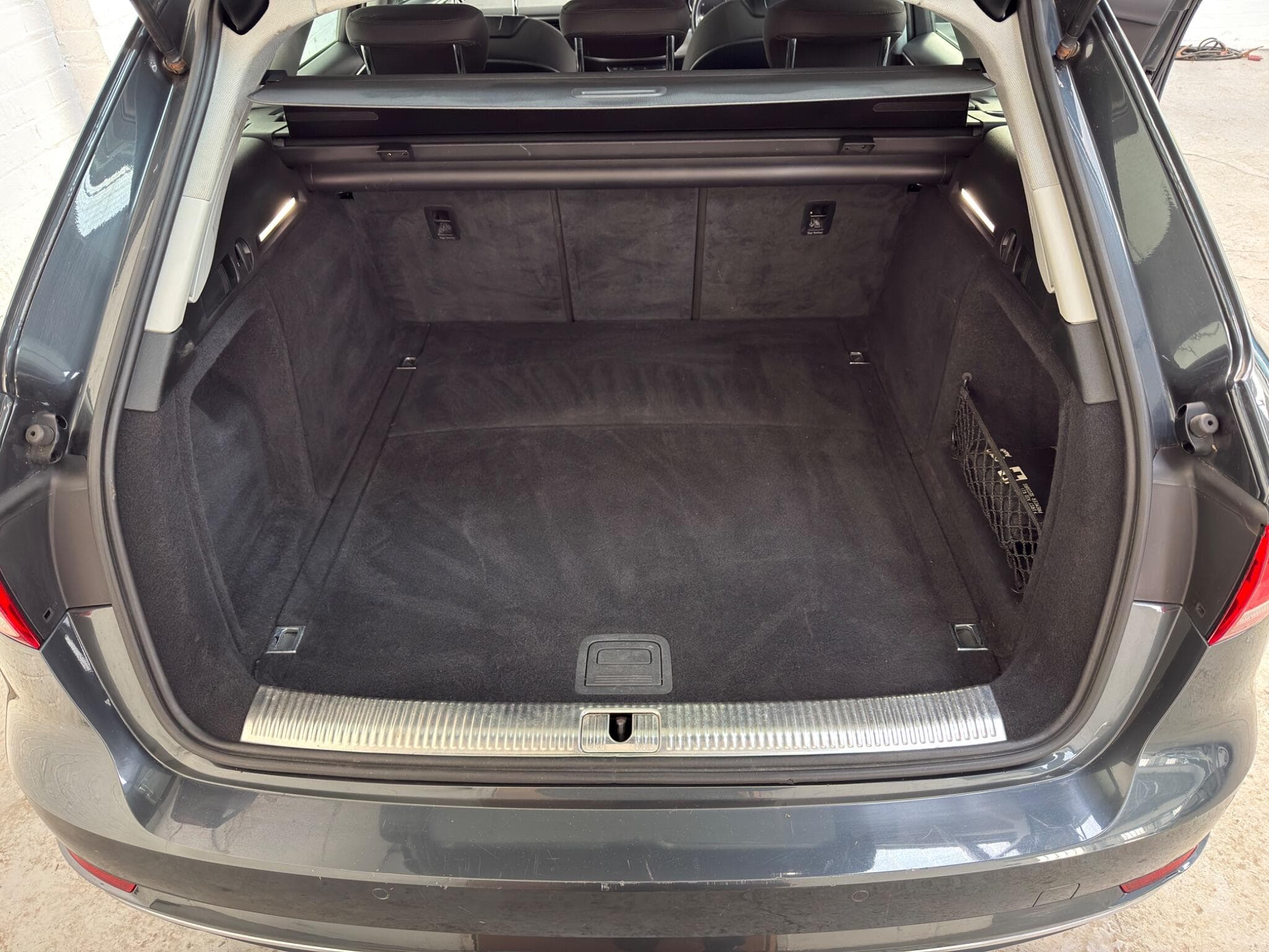 2017 Audi A4 Avant - Thumbnail 31