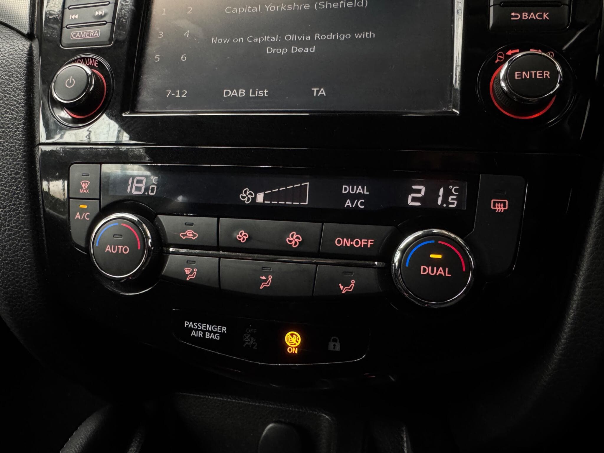 2018 Nissan Qashqai - Thumbnail 19