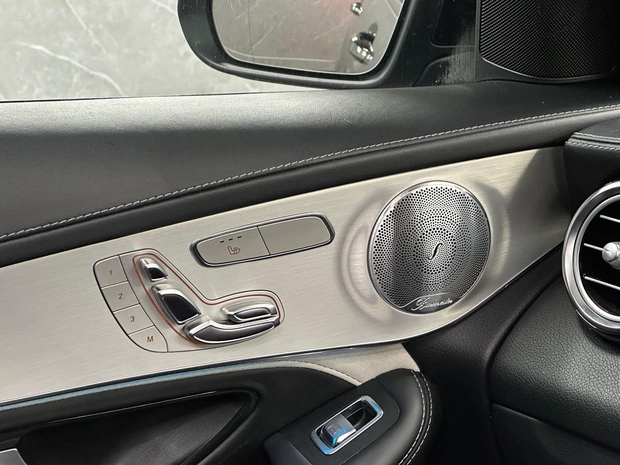 2019 Mercedes-Benz GLC - Thumbnail 49