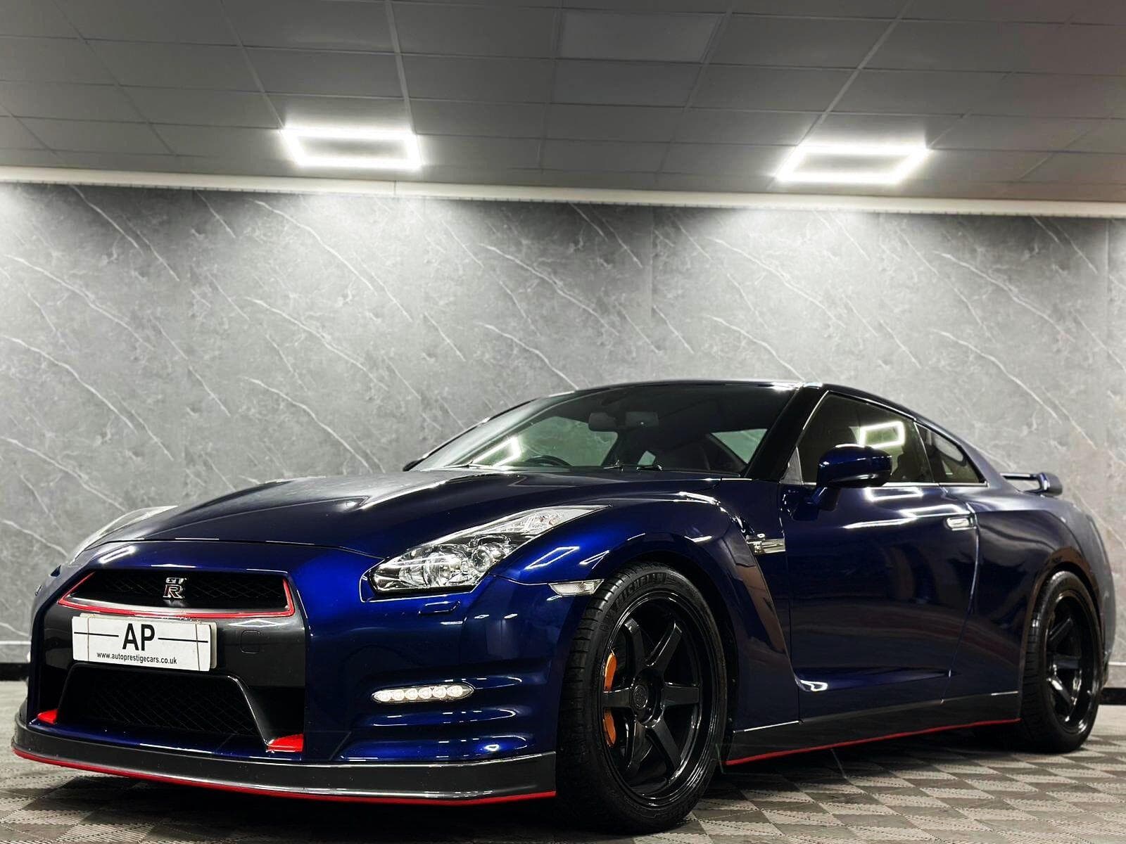 2012 Nissan GT-R - Image 1