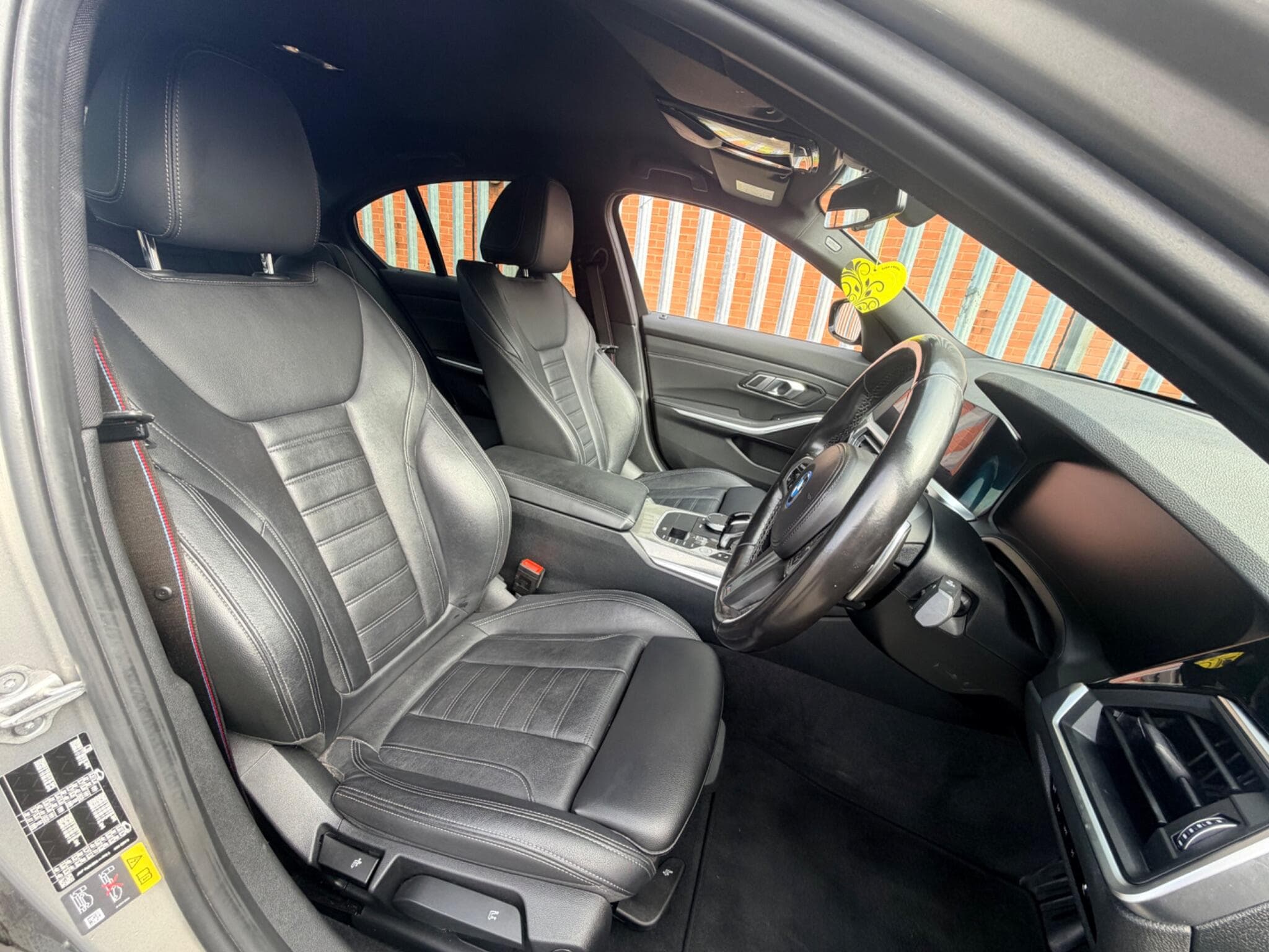 2022 BMW 3 Series - Thumbnail 6