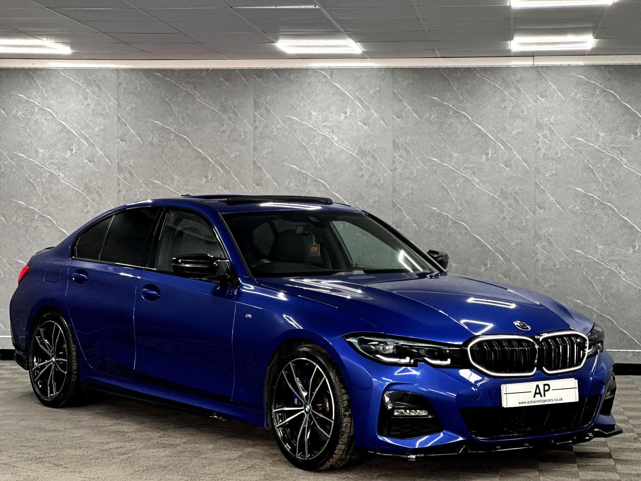 2019 BMW 3 Series - Thumbnail 25