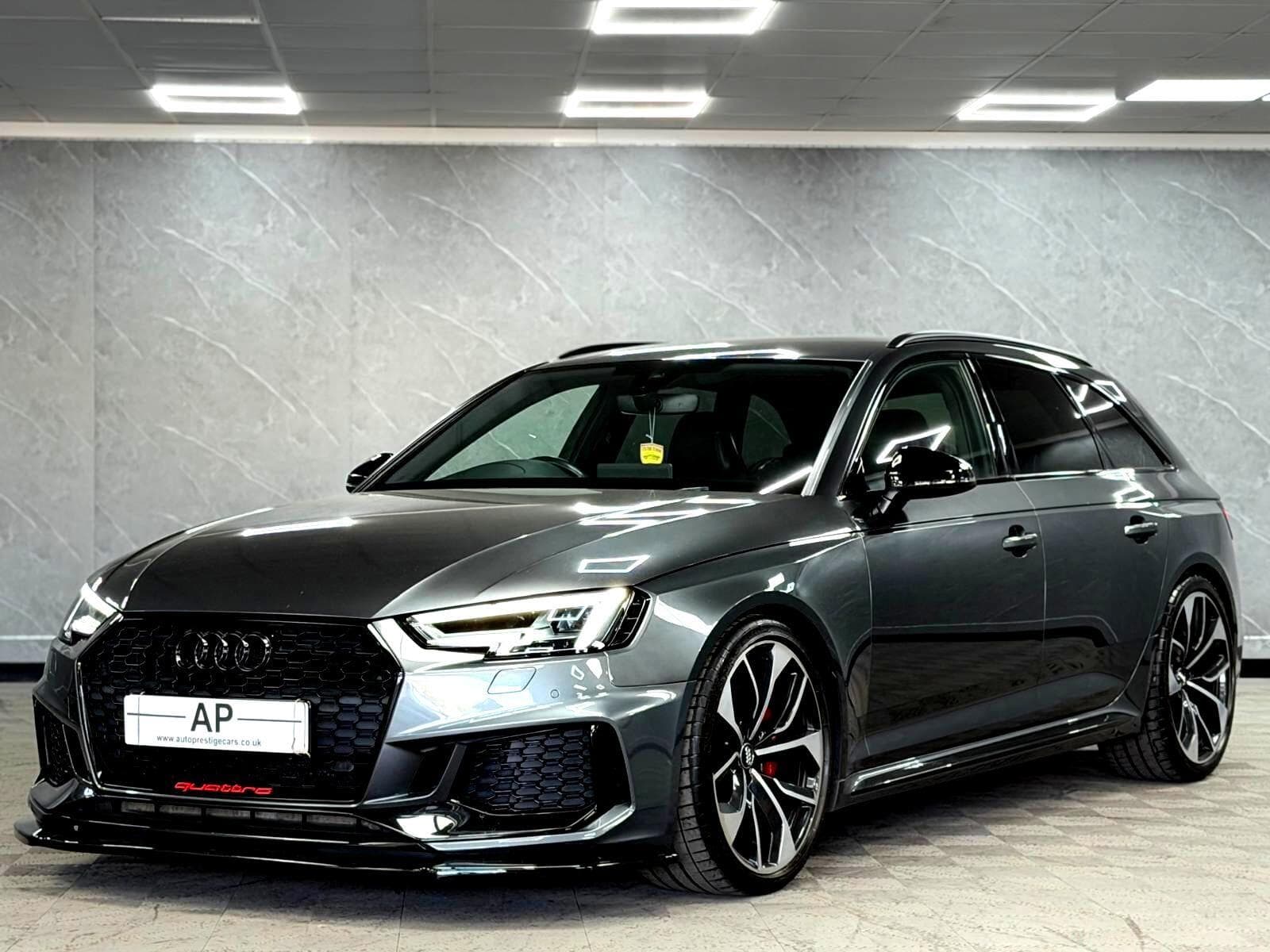 2018 Audi RS4 Avant - Thumbnail 11