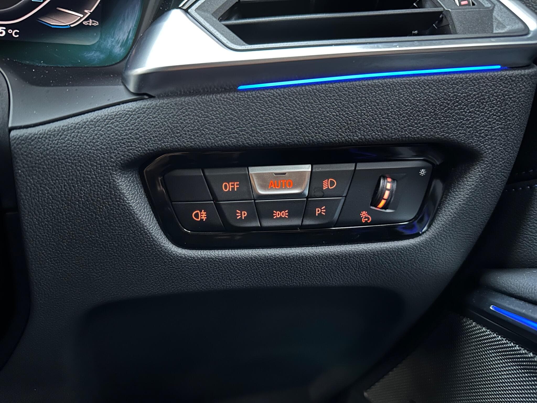 2021 BMW 3 Series - Thumbnail 41