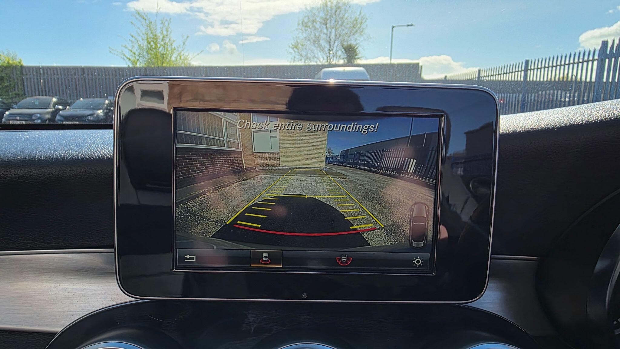 2016 Mercedes-Benz C Class - Thumbnail 31