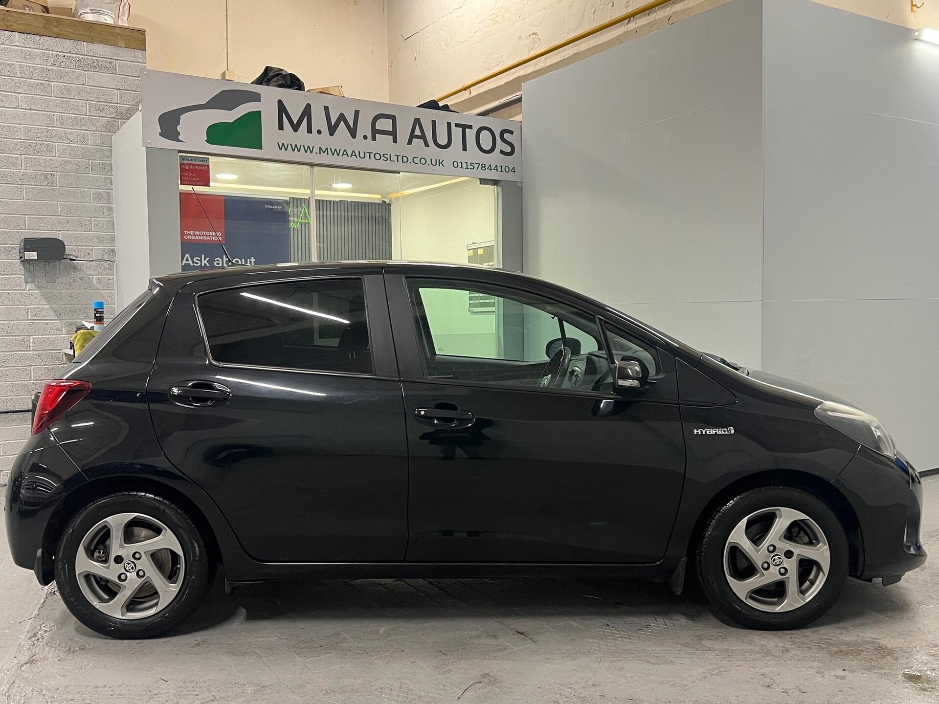 2016 Toyota Yaris - Thumbnail 7