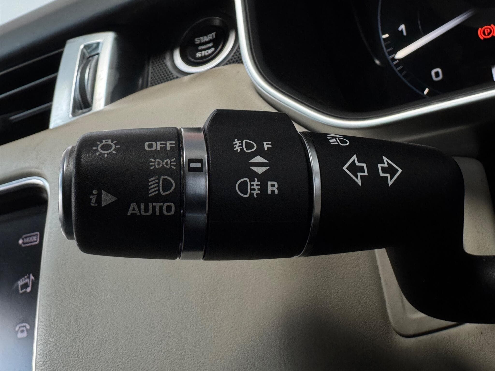 2016 Land Rover Range Rover Sport - Thumbnail 29