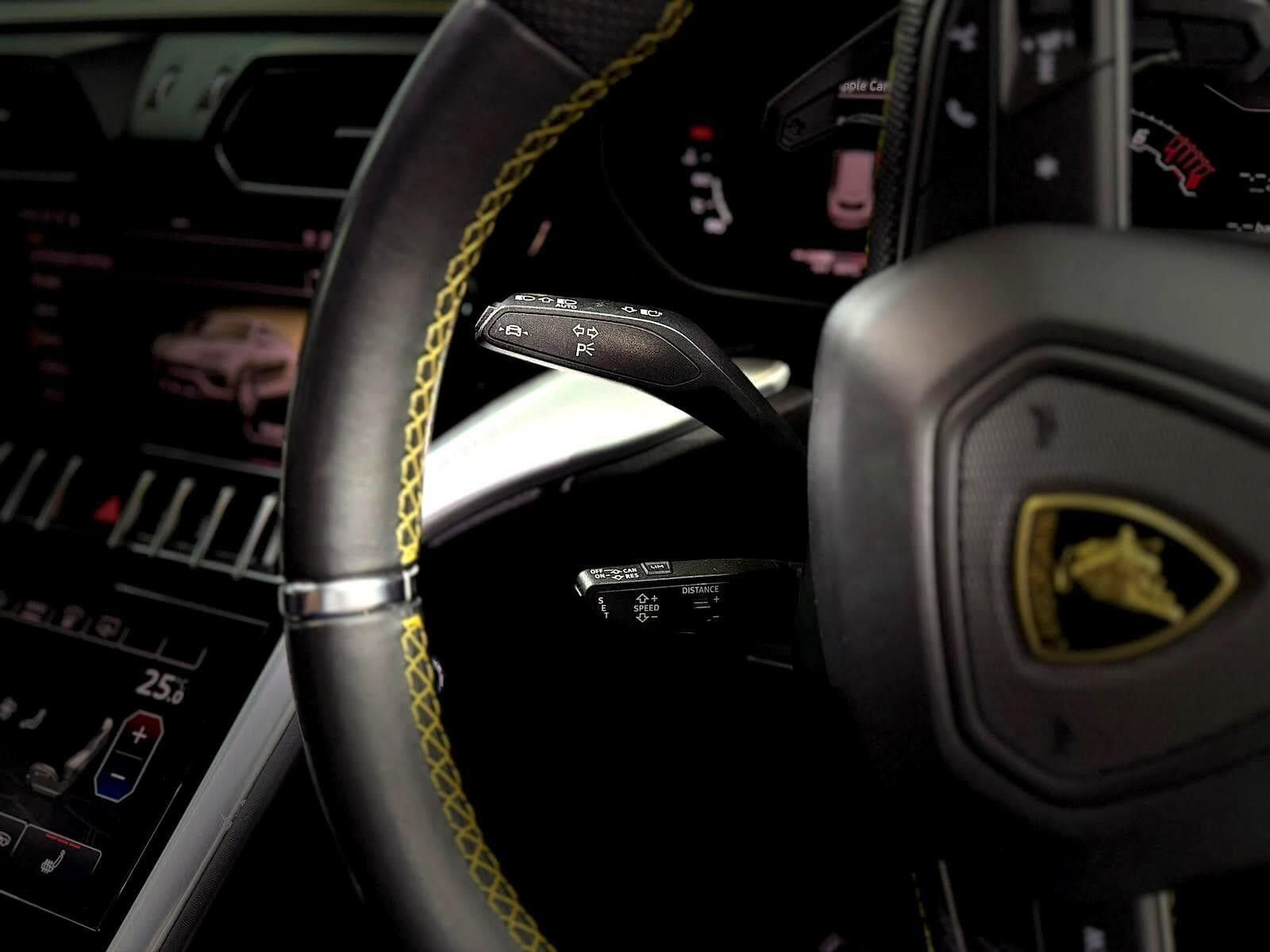 2022 Lamborghini Urus - Thumbnail 63