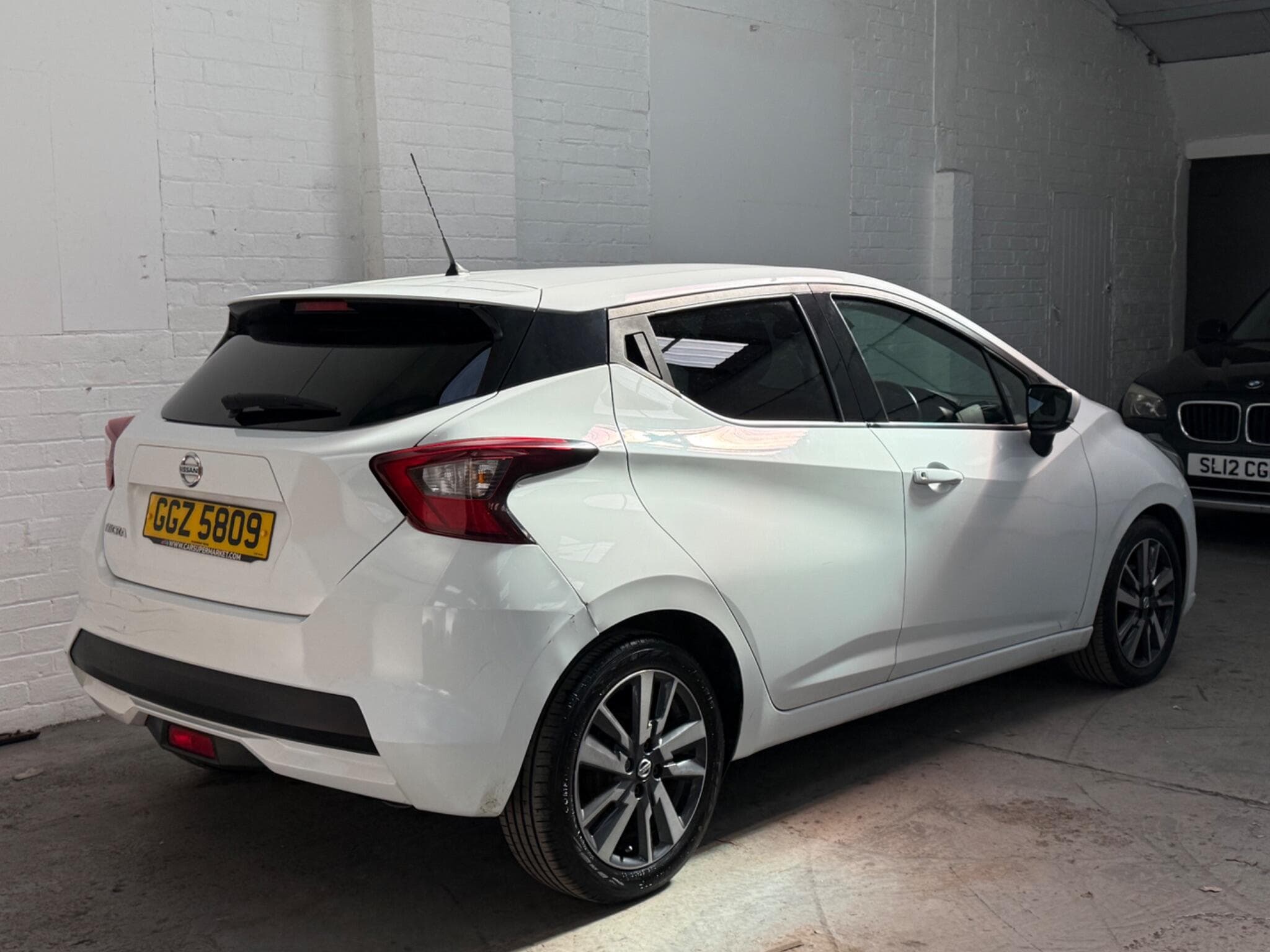 2017 Nissan Micra - Thumbnail 5