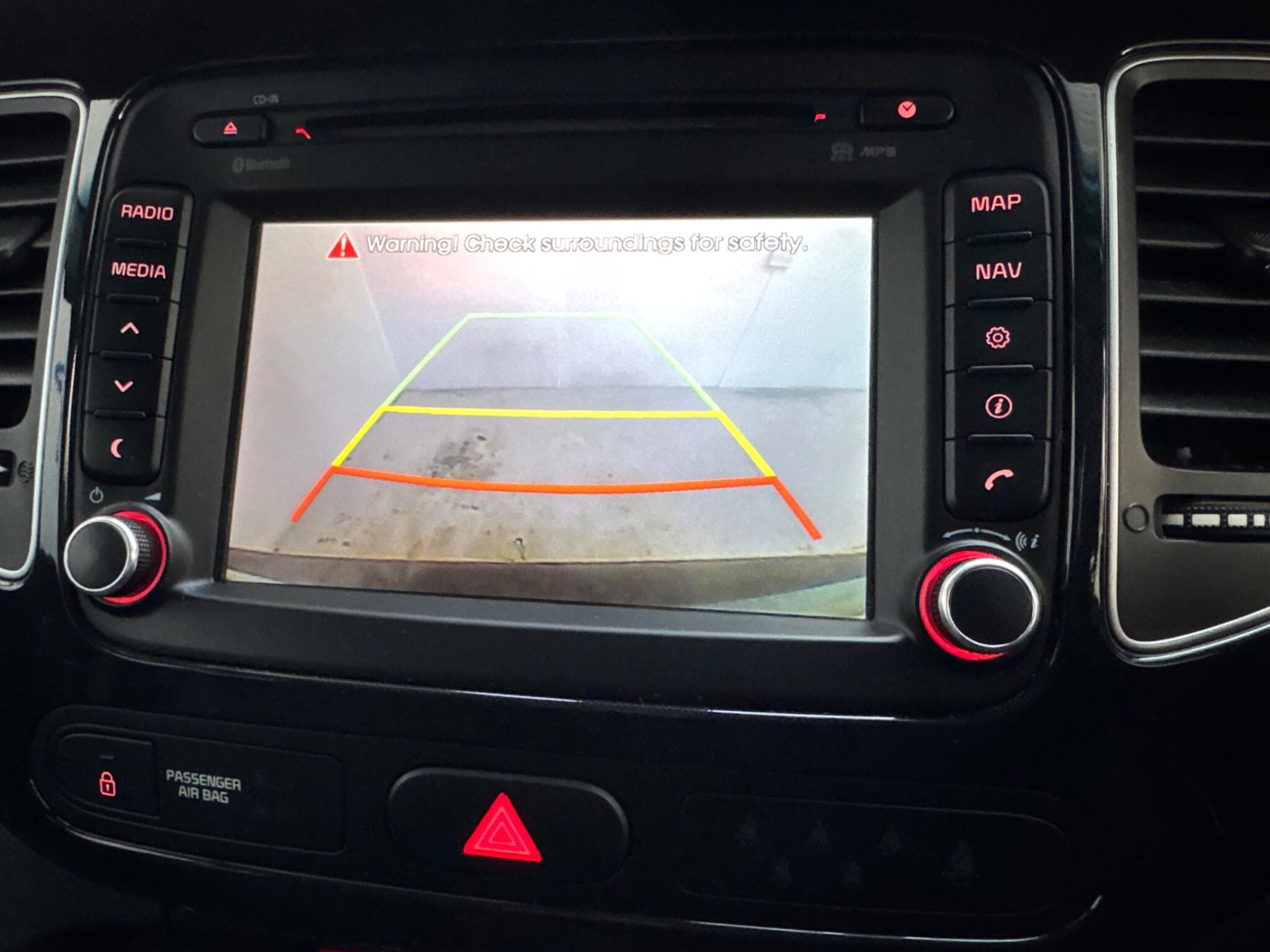 2016 Kia Carens - Thumbnail 17