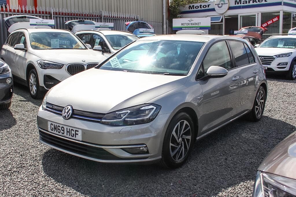 2020 Volkswagen Golf - Image 3