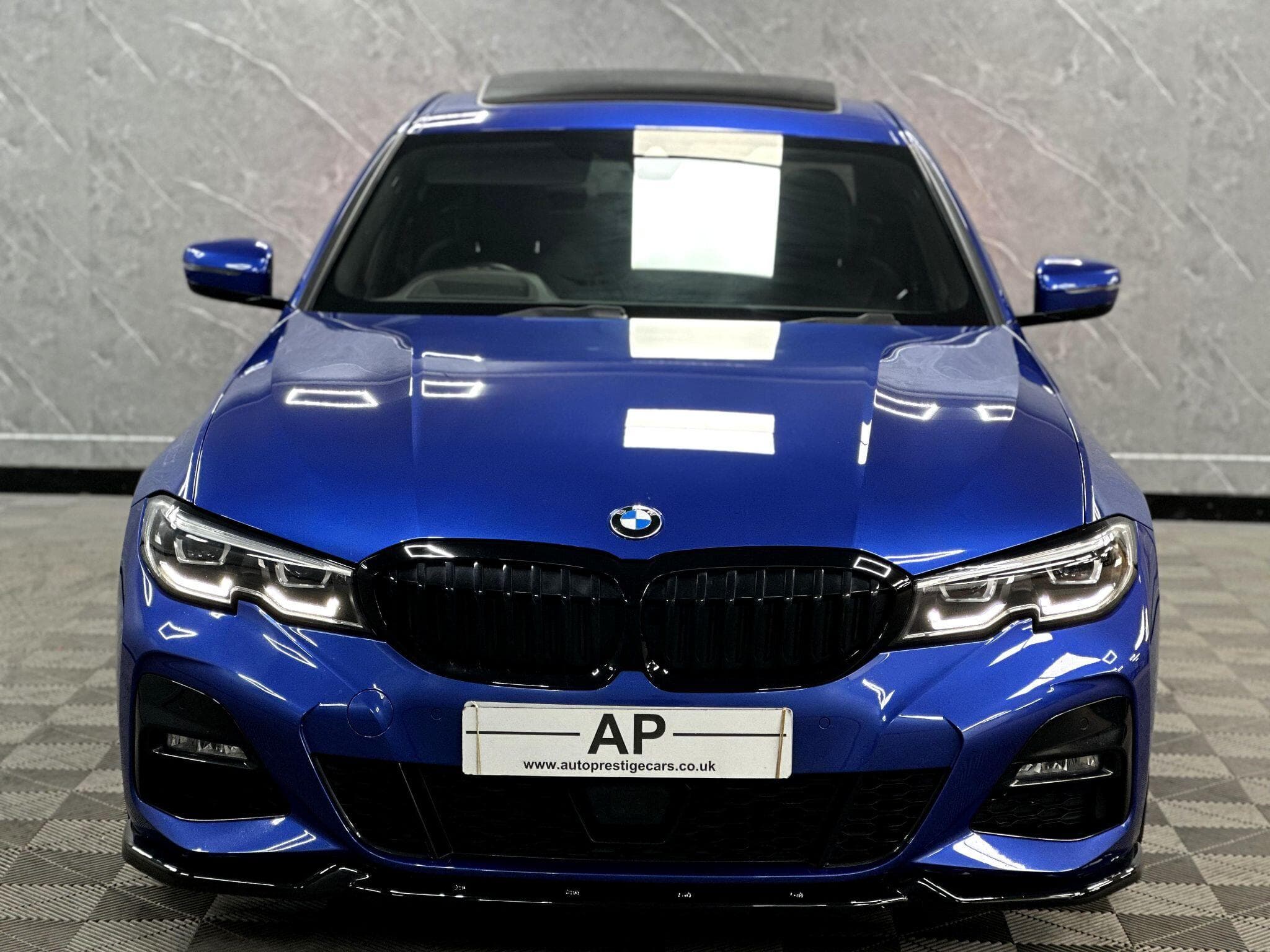2019 BMW 3 Series - Thumbnail 29
