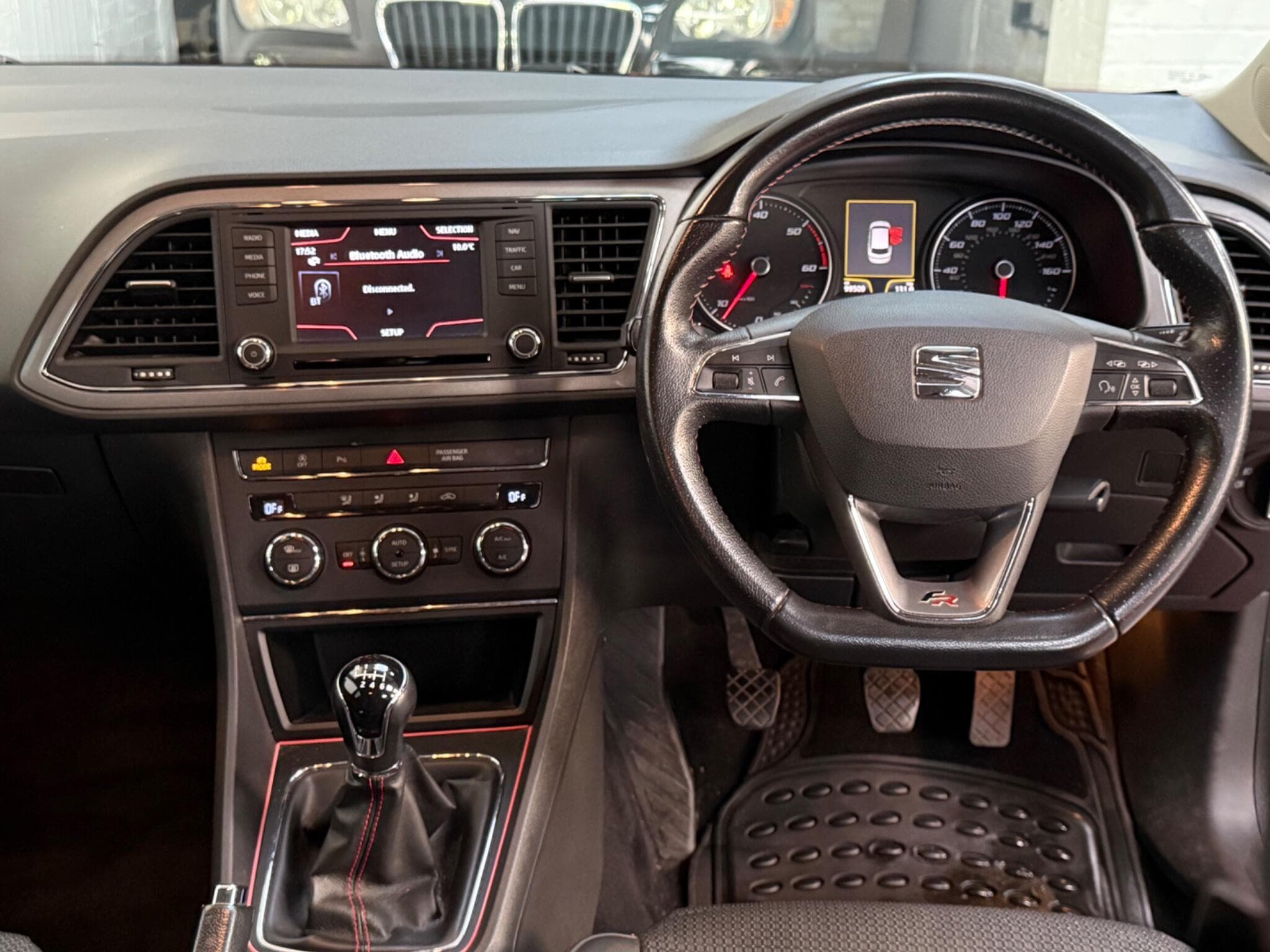 2015 SEAT Leon - Thumbnail 32