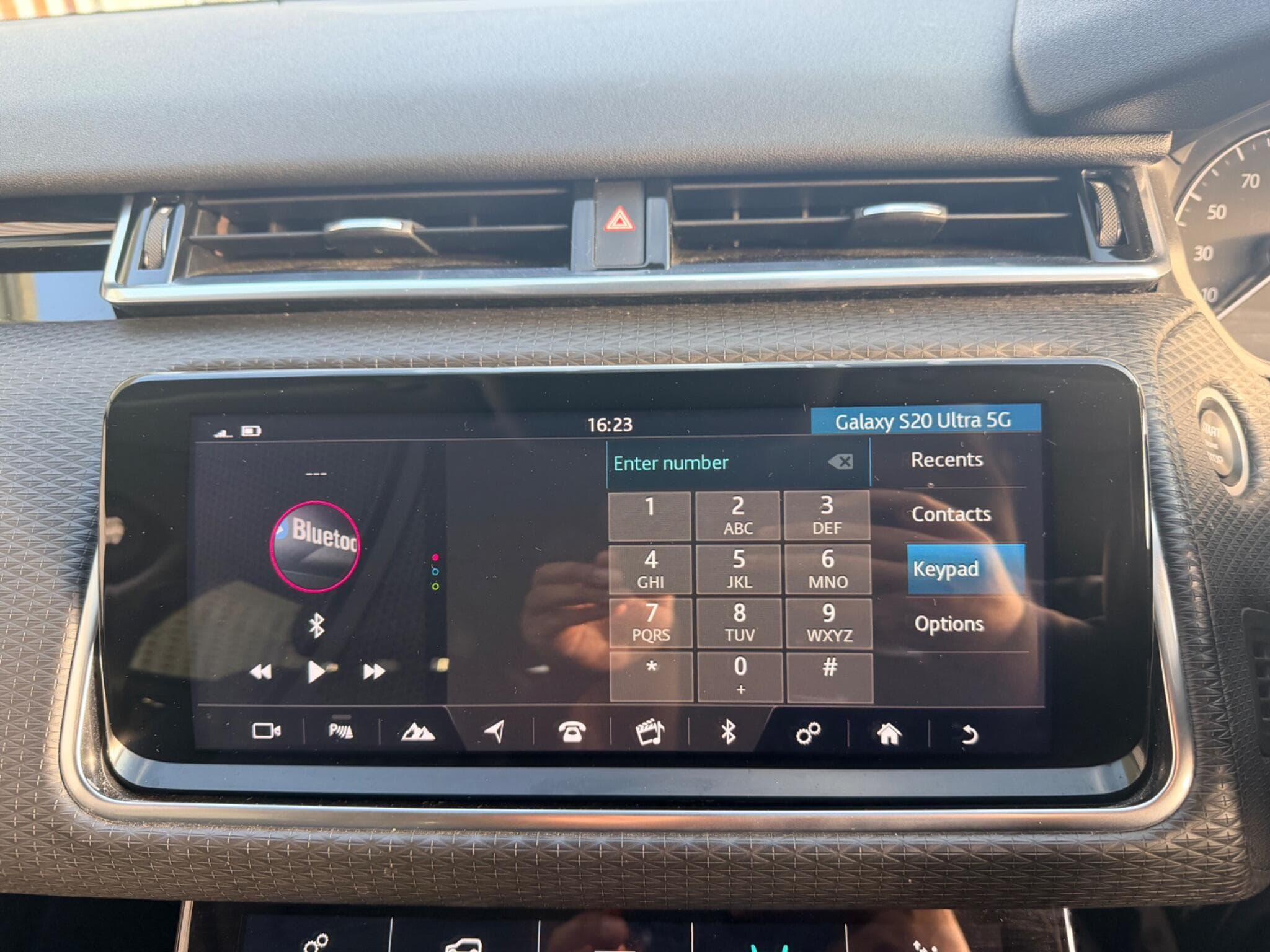 2018 Land Rover Range Rover Velar - Thumbnail 24