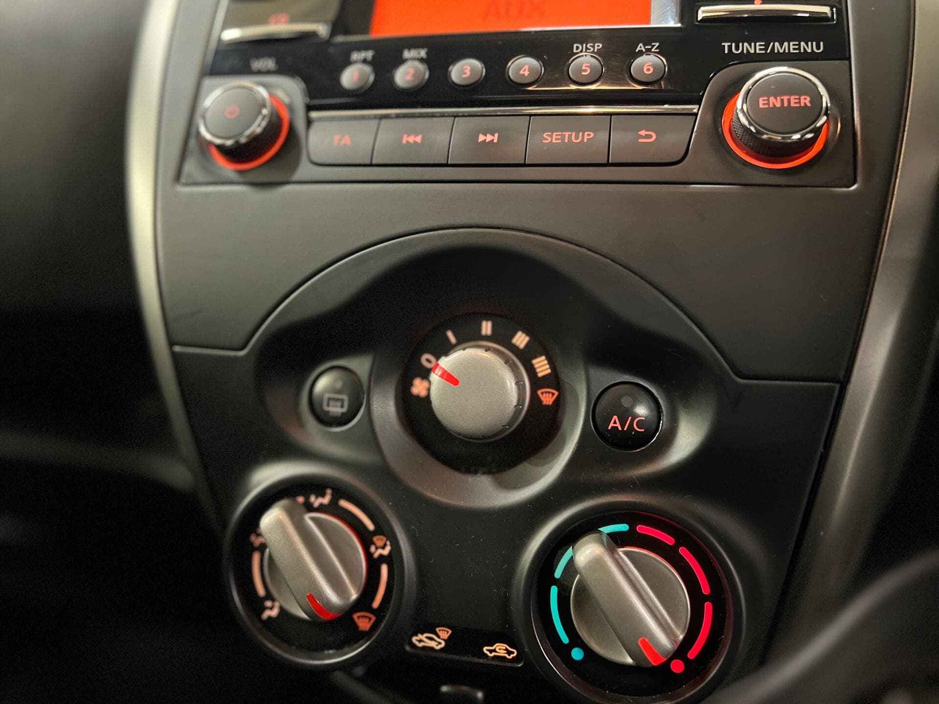 2016 Nissan Micra - Thumbnail 33