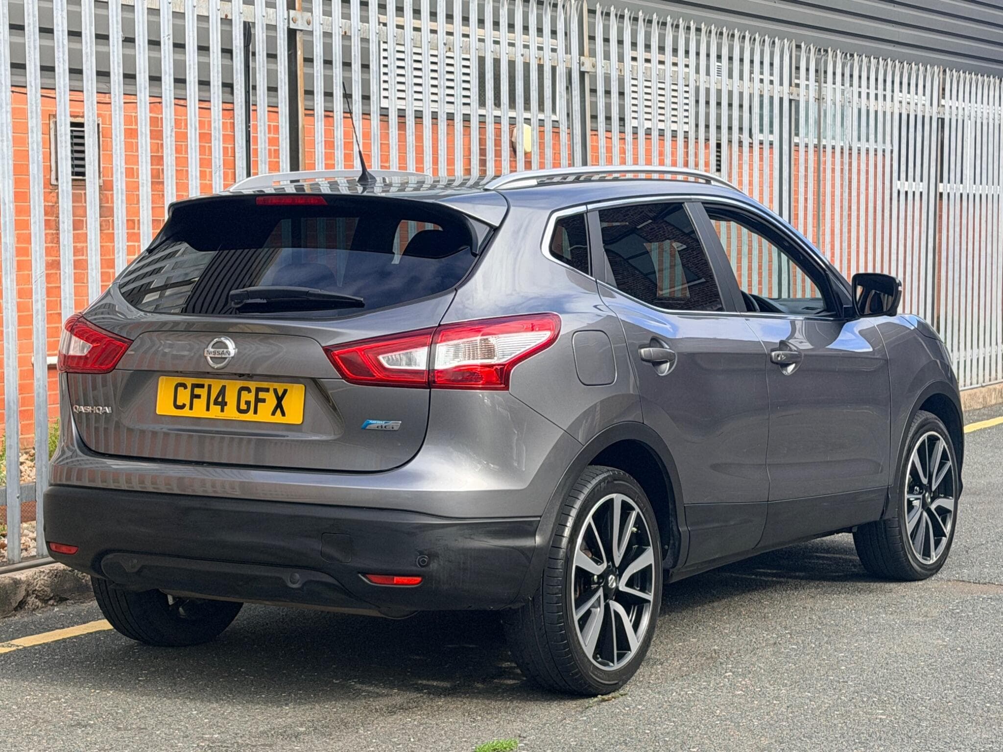 2014 Nissan Qashqai - Image 3