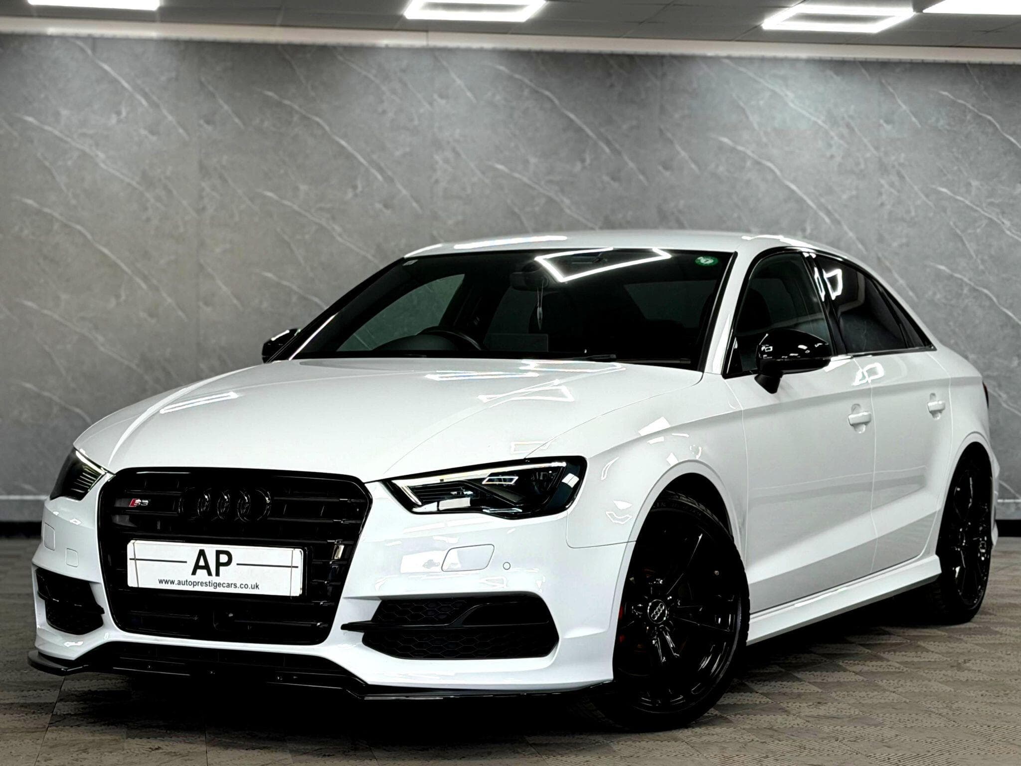 2015 Audi S3 - Thumbnail 6