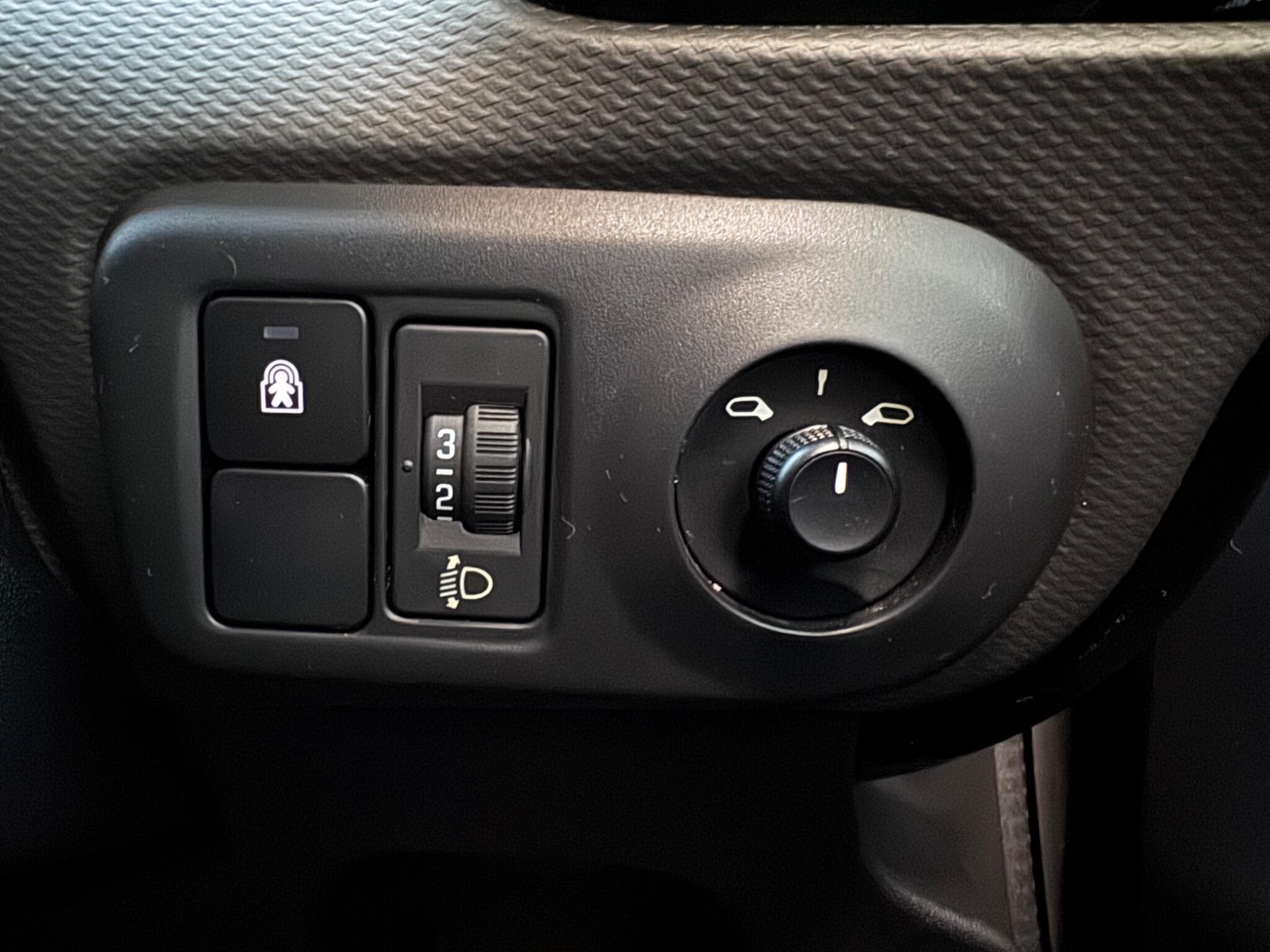 2016 Citroen C4 Cactus - Thumbnail 23