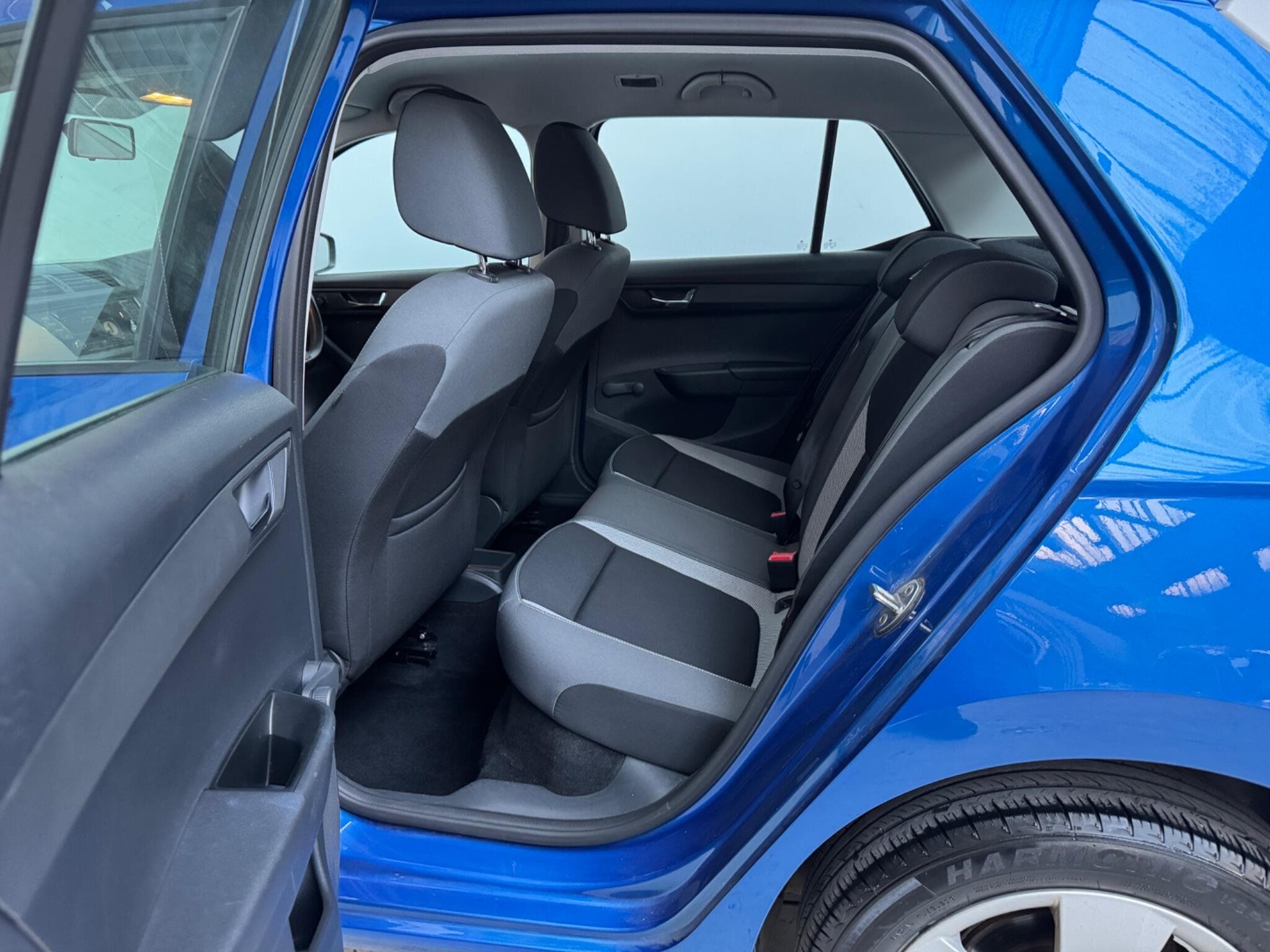 2015 Skoda Fabia - Thumbnail 11