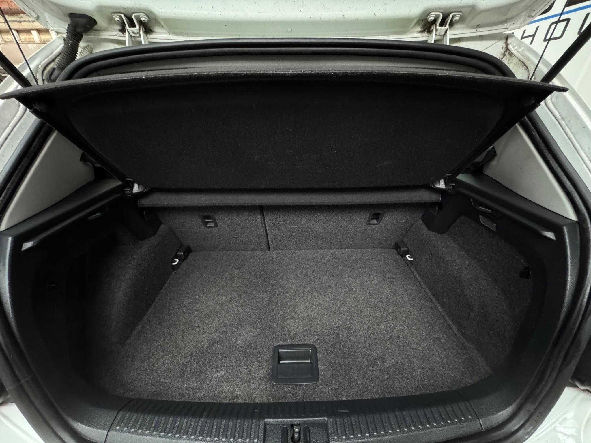 2014 Volkswagen Polo - Thumbnail 21