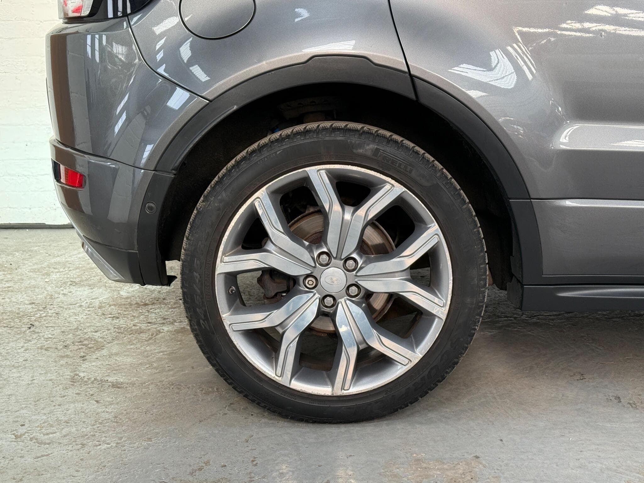 2015 Land Rover Range Rover Evoque - Thumbnail 24